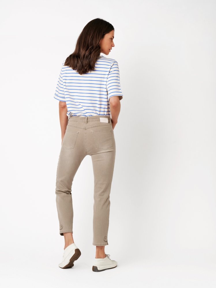 TONI 7/8-Jeans »be loved 7/8« Slim Fit, mit kleinem Schlitz am Beinabschluss