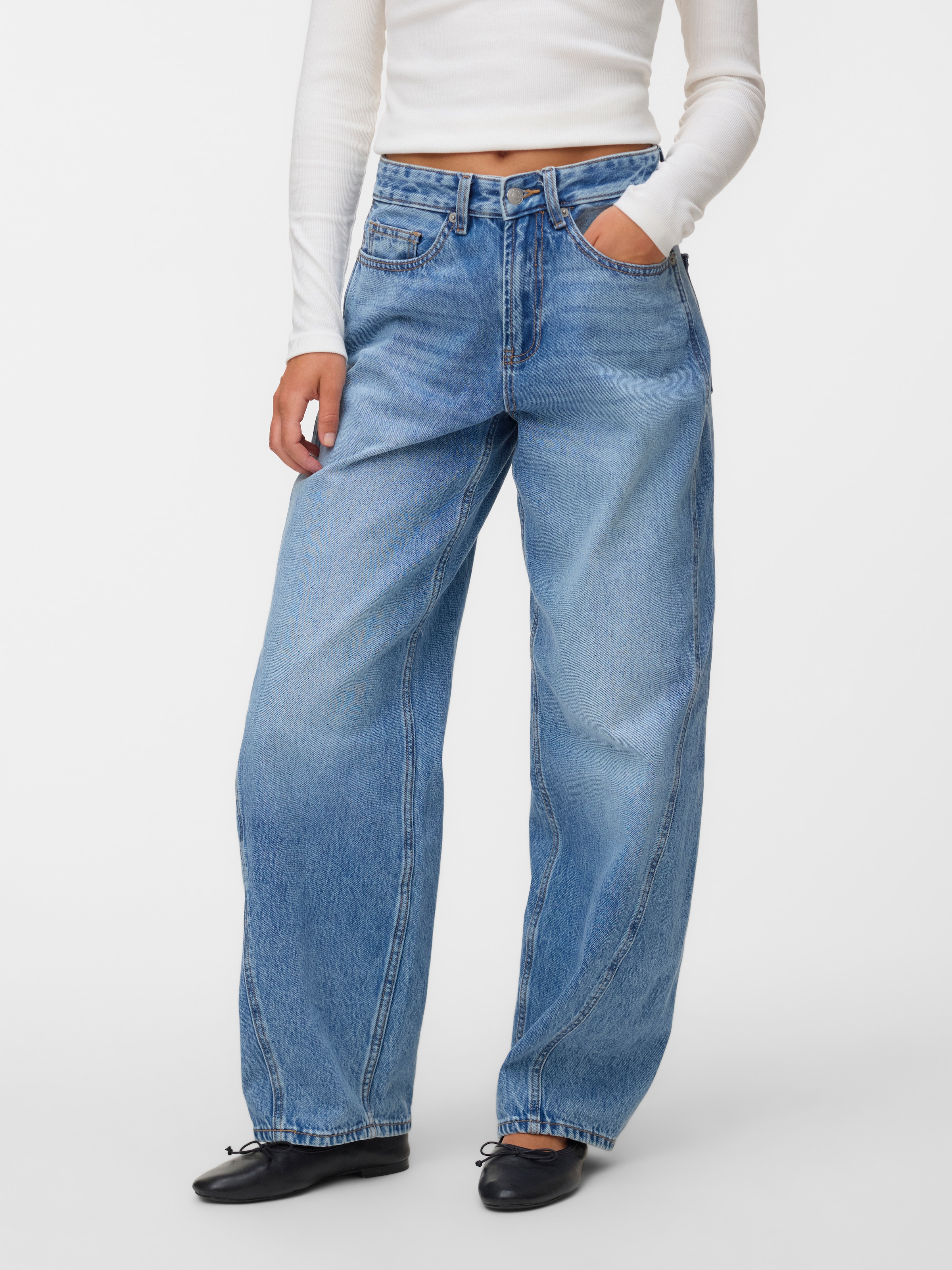 Image of Vero Moda Weite Jeans "VMZOE MR BARREL DNM JEANS LI3154 NOOS" Baumwolle, mid waist, loose fit