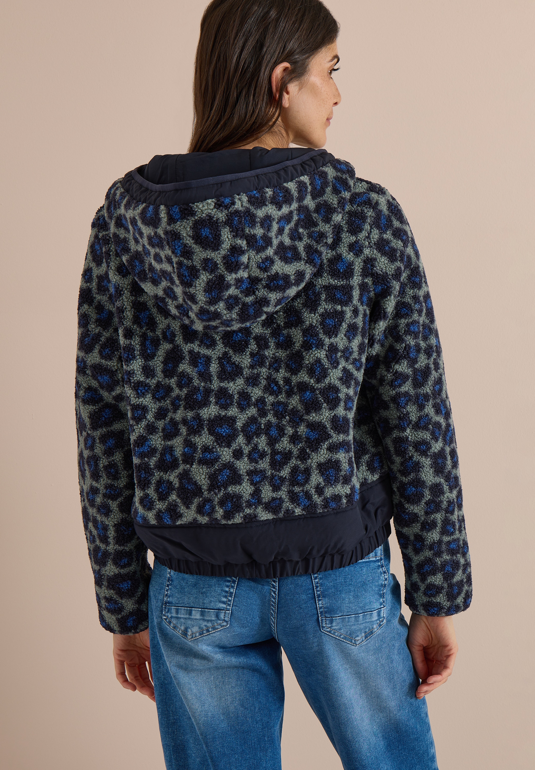 Cecil Fellimitatjacke mit Kapuze mit Softshell-Details und Kapuze