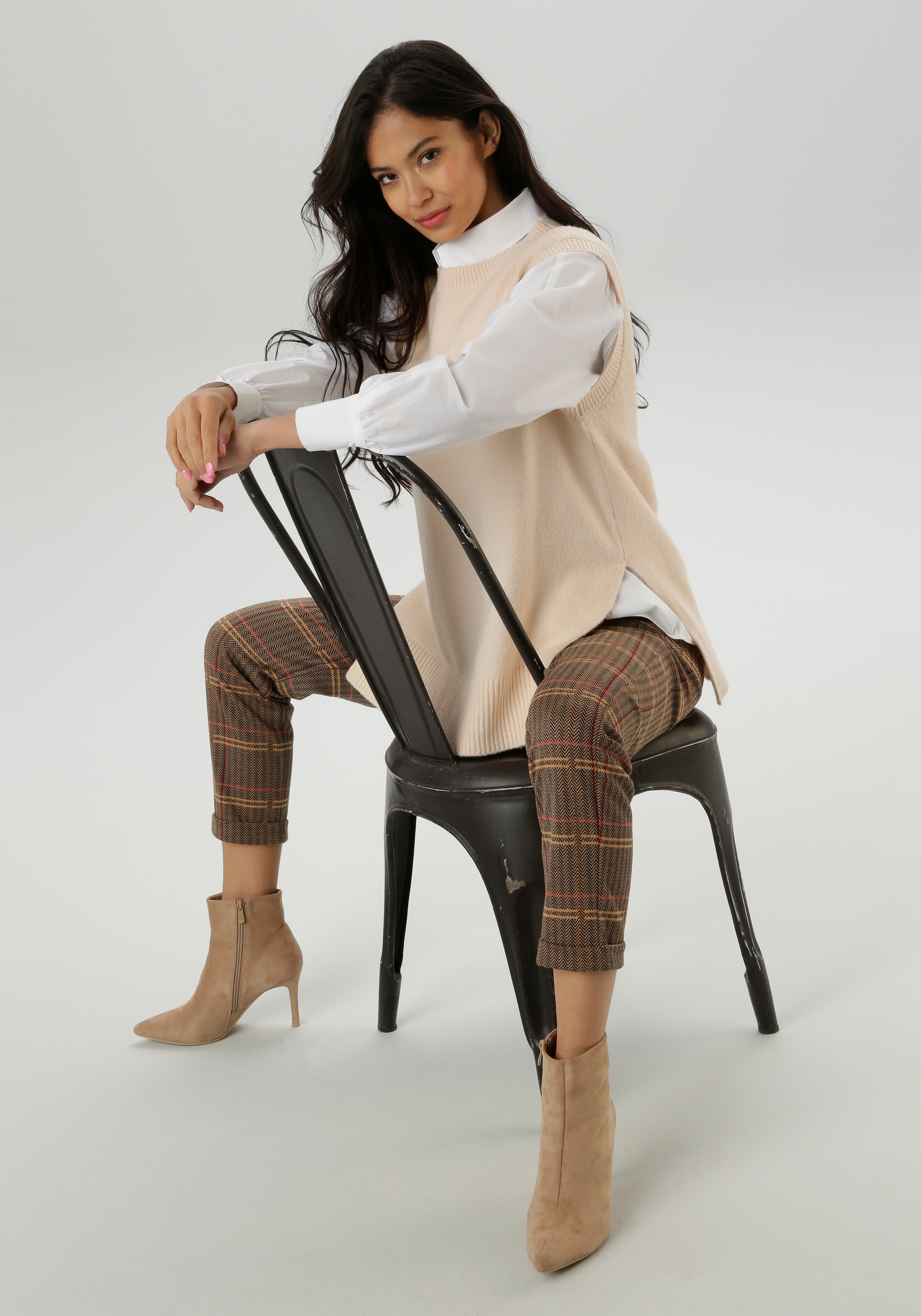 Aniston SELECTED Pull-over im lässig angesagten Style