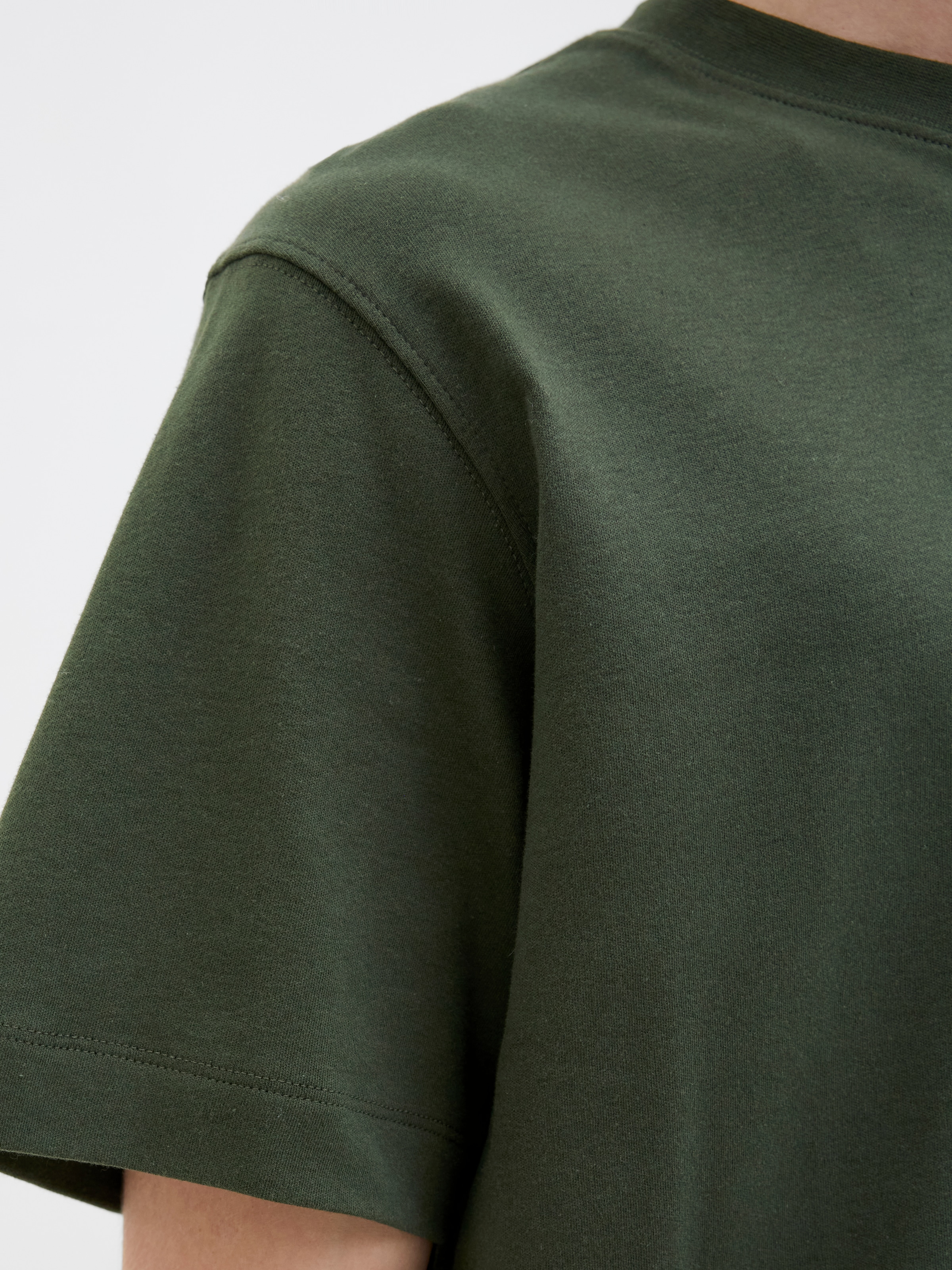 Jack & Jones Rundhalsshirt »JJEURBAN EDGE STUDIO TEE SS O-NECK NOOS«, mit Front und Back Print