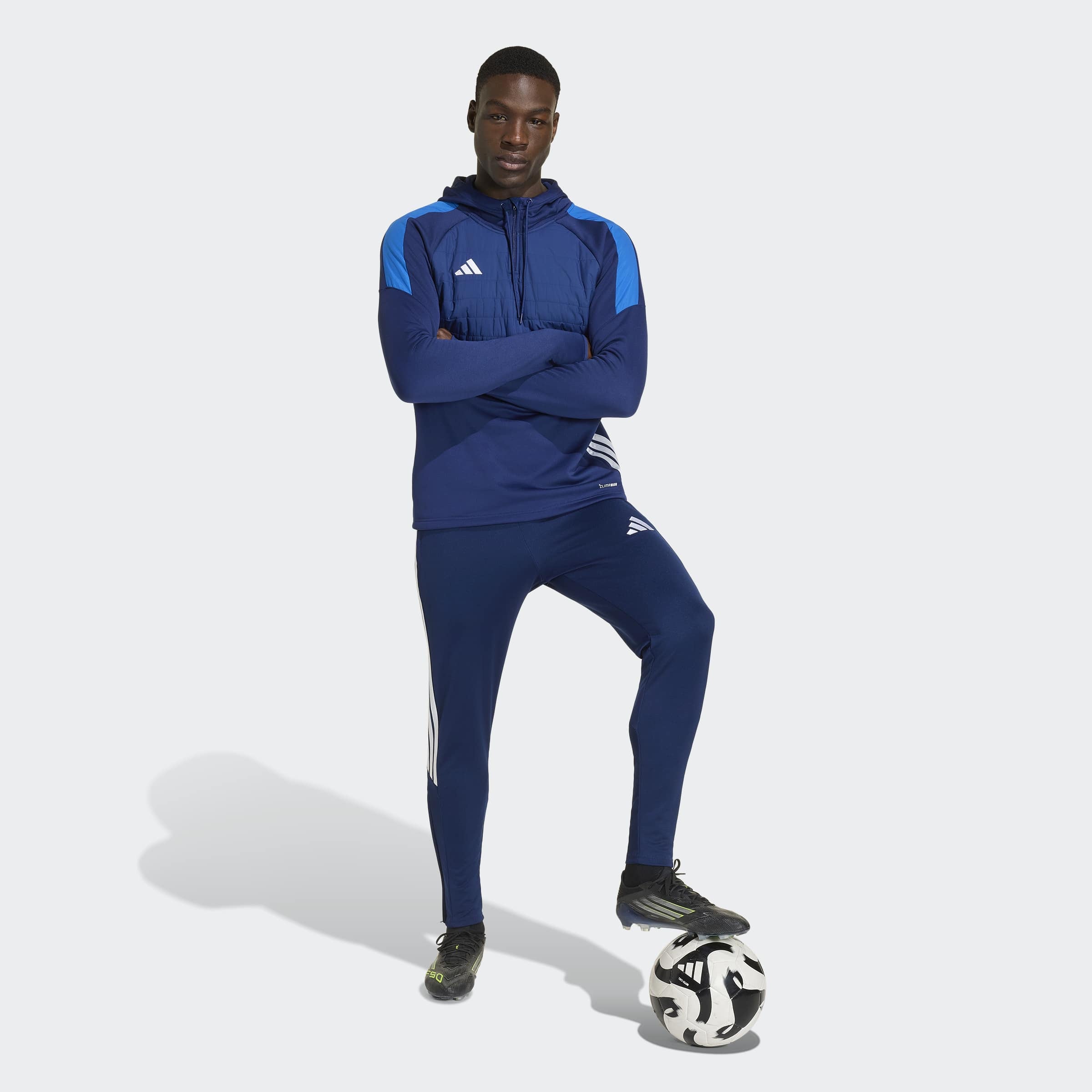 adidas Performance Sweat à capuche »TIRO 26 ESSENTIALS WINTERIZED TRAININGSOBERTEIL«, avec capuche, en polyester
