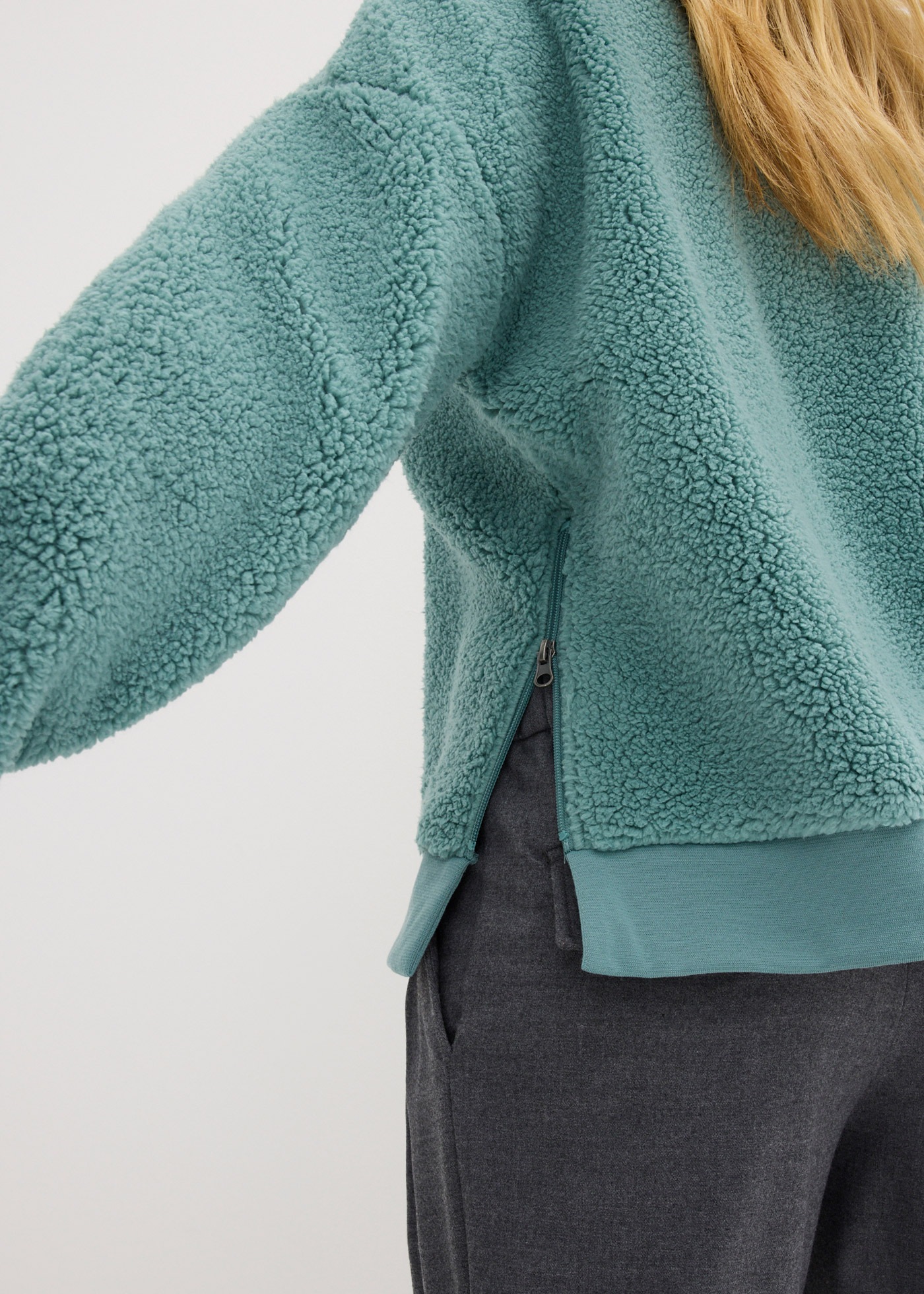 bonprix Fleecepullover »Teddy-Fleecepullover«, Oversize-Passform, mit Teddy-Obermaterial, aus Polyester
