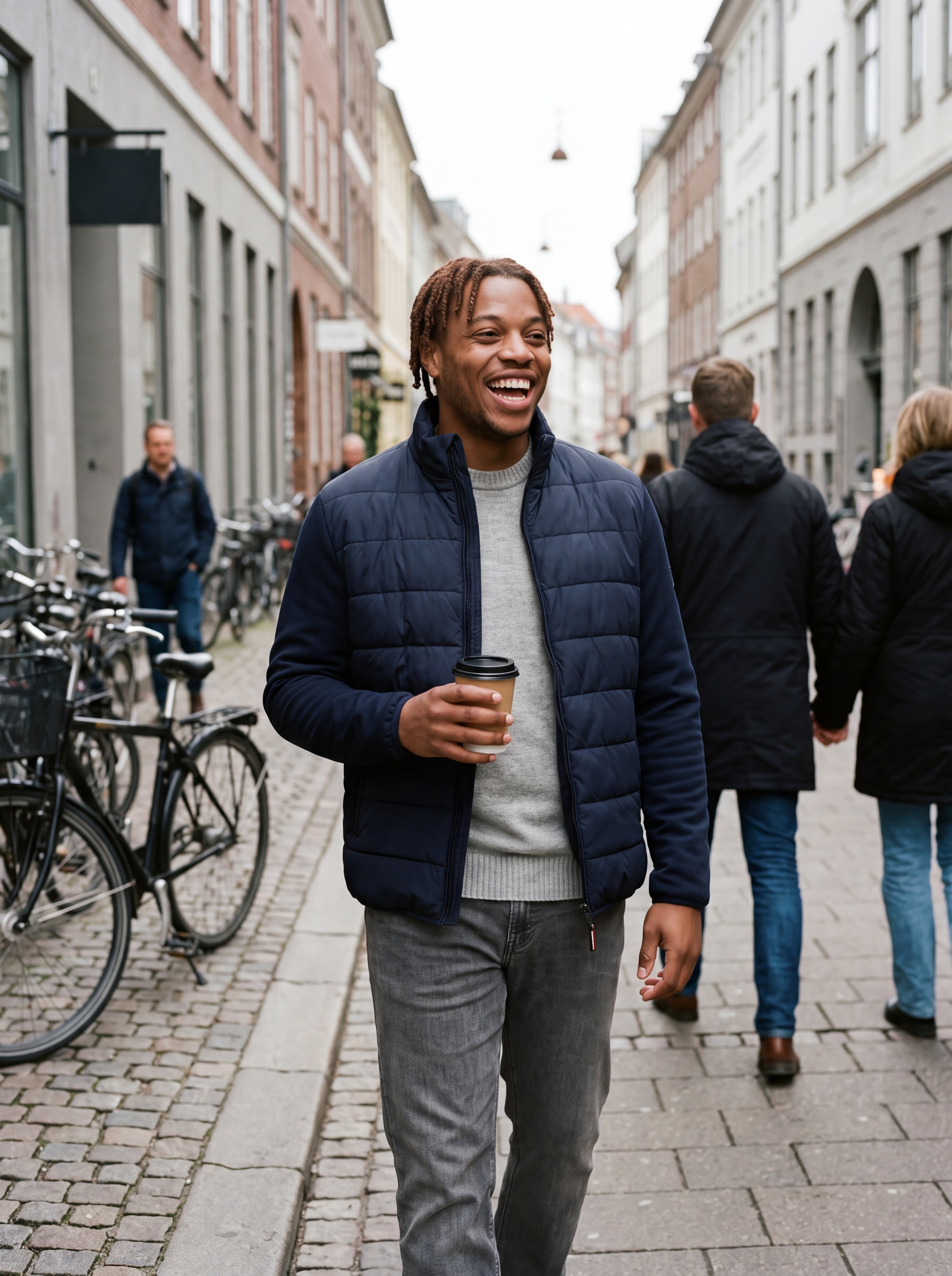 Jack & Jones PlusSize Veste matelassée »JJETATE HYBRID JACKET SN PLS« fibre synthétique, coupe régulière