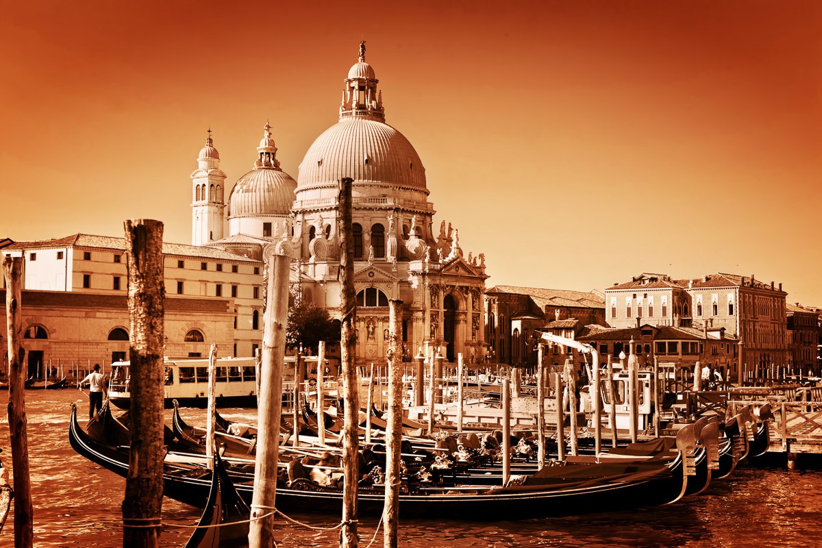 Image of Papermoon Fototapete »Retro Venedig«, Vliestapete, hochwertiger Digitaldruck bei Ackermann Versand Schweiz