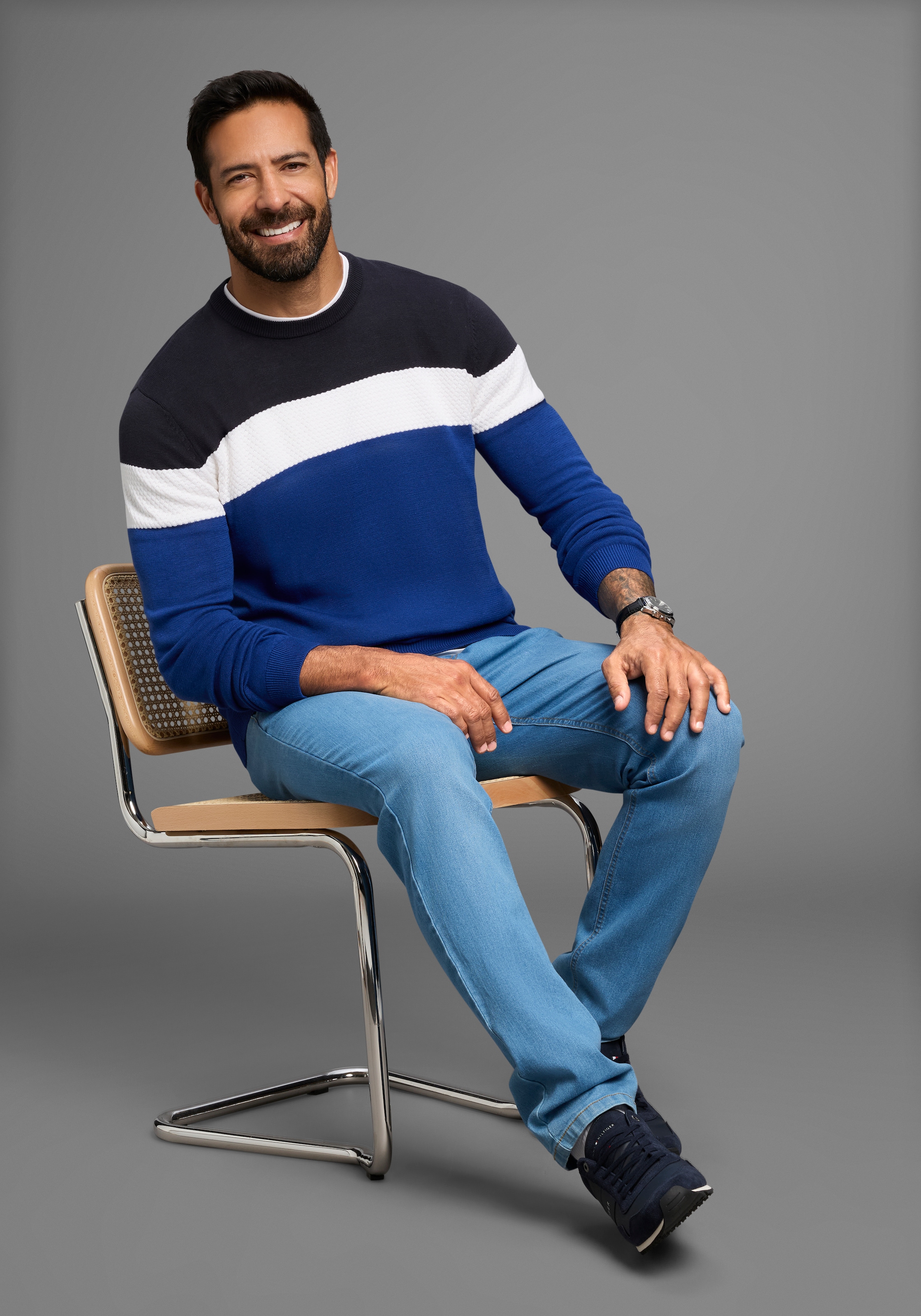 H.I.S Rundhalspullover »neue Farben!«, Colorblocking, in leichter Strickqualität