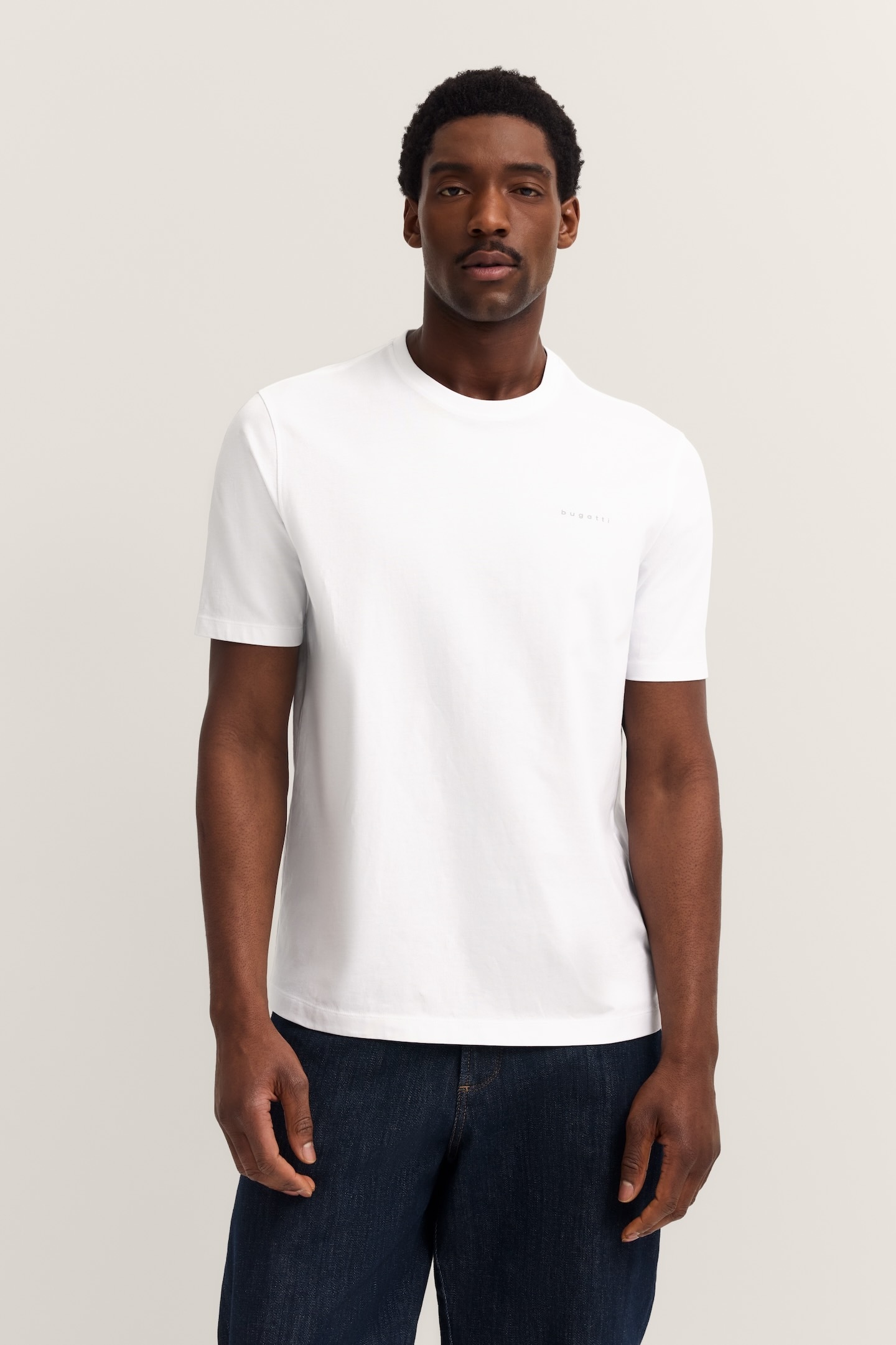 Image of bugatti T-Shirt "Basic Essential" aus reiner Baumwolle