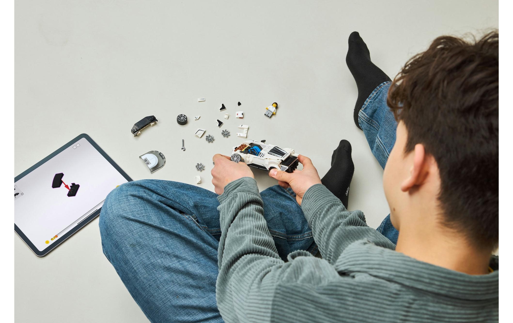 LEGO® Spielbausteine »LEGO® Speed Champions Bugatti Centodieci Hypersportwagen 77240«