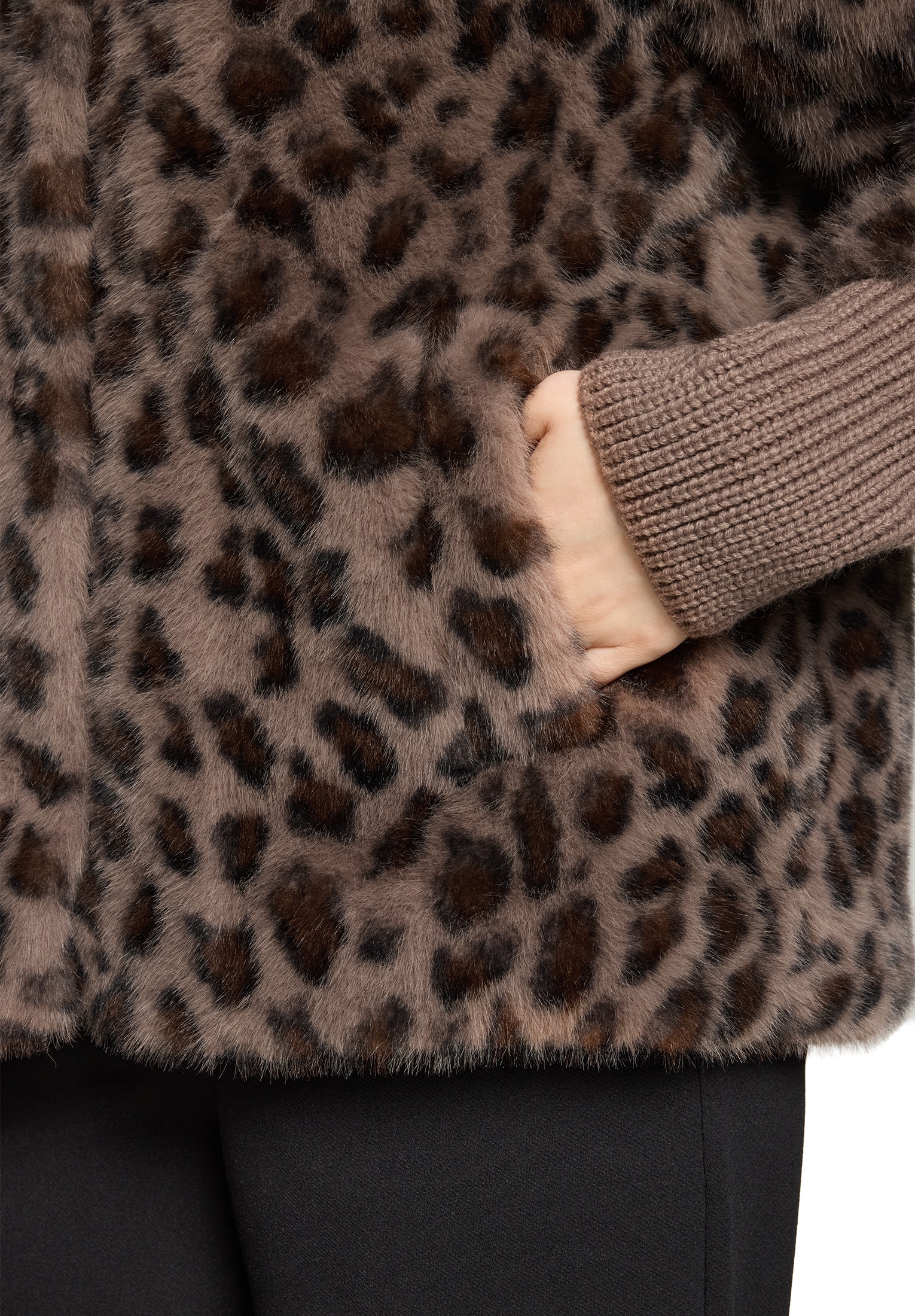 Betty Barclay Veste en peluche avec motif léopard