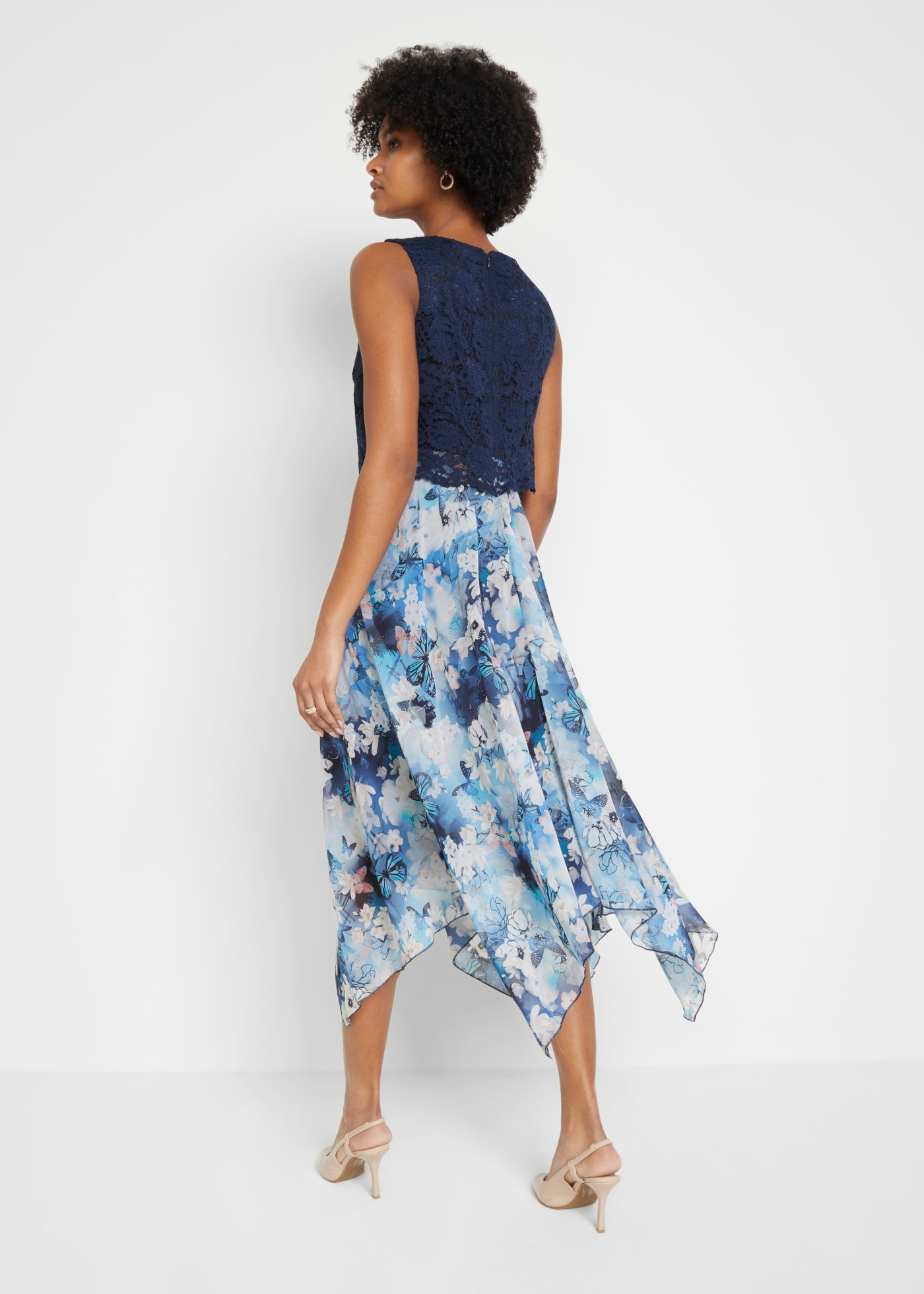 bonprix Chiffonkleid aus Chiffon, mit Spitze im Oberteil, Slim Fit, ärmellos