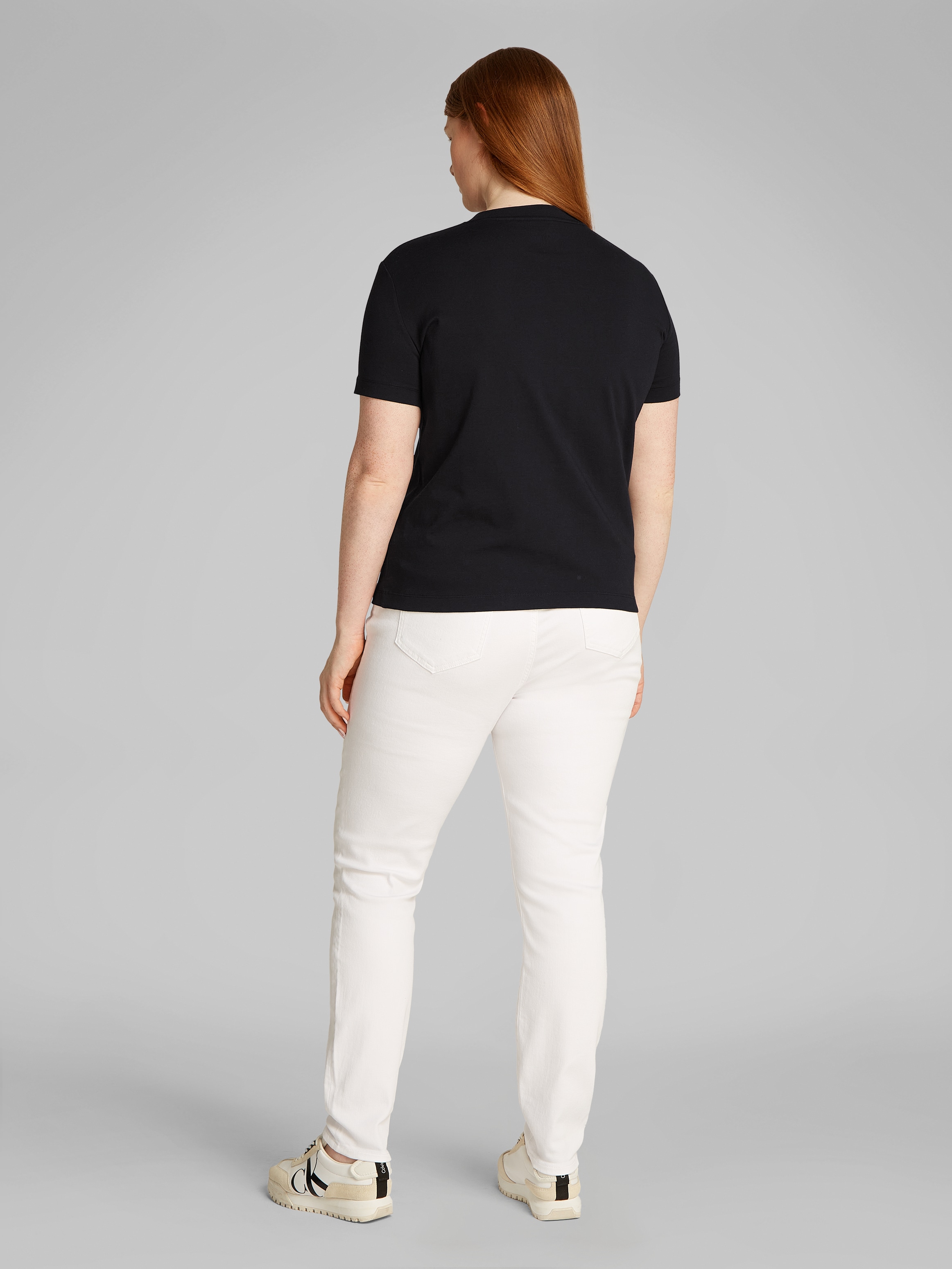 Calvin Klein Jeans Plus T-Shirt »PLUS GLOSSY MONOLOGO REGULAR TEE«, mit glänzendem Druck, in grossen Grössen