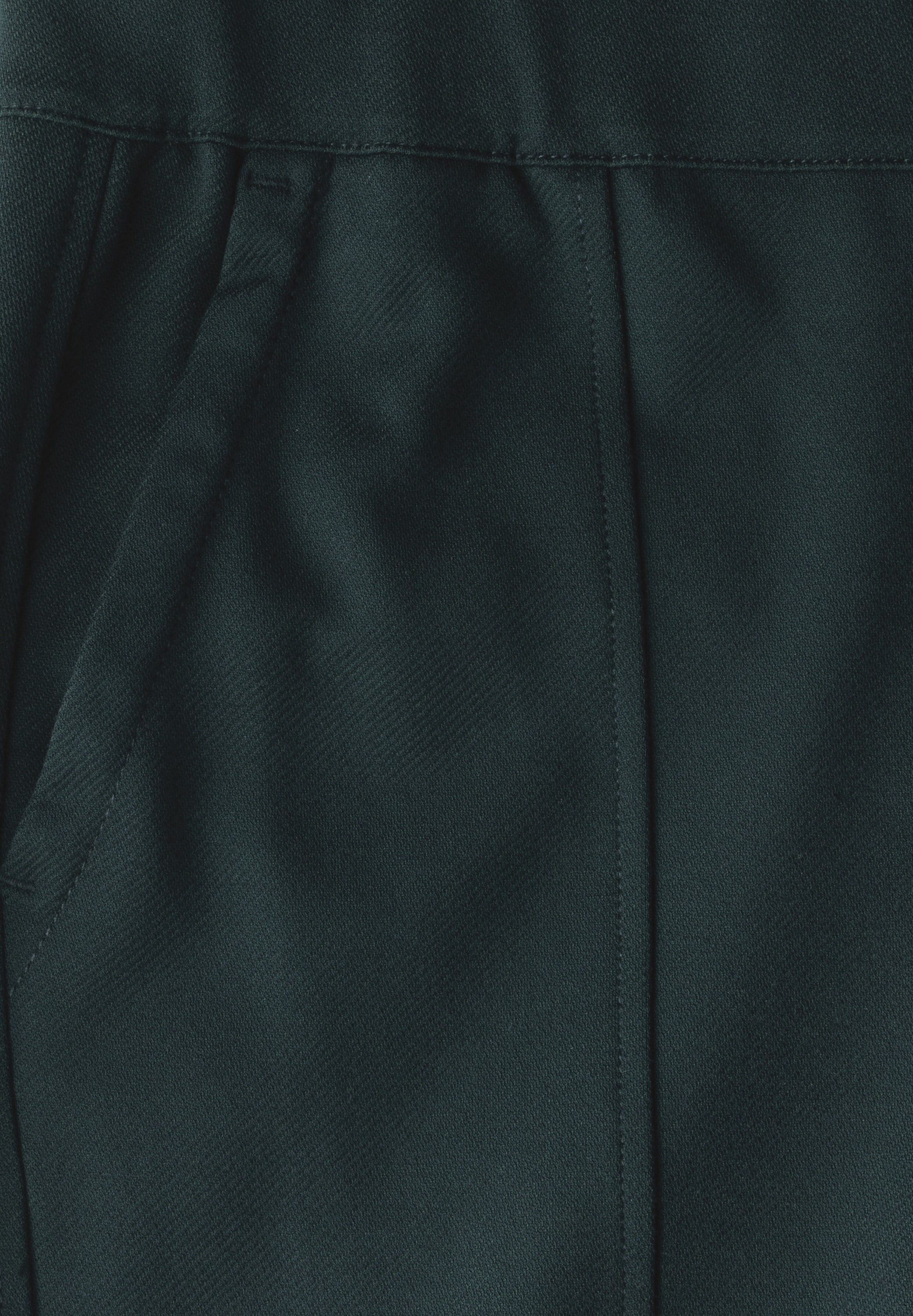 STREET ONE Stoffhose, mit seitliche Taschen