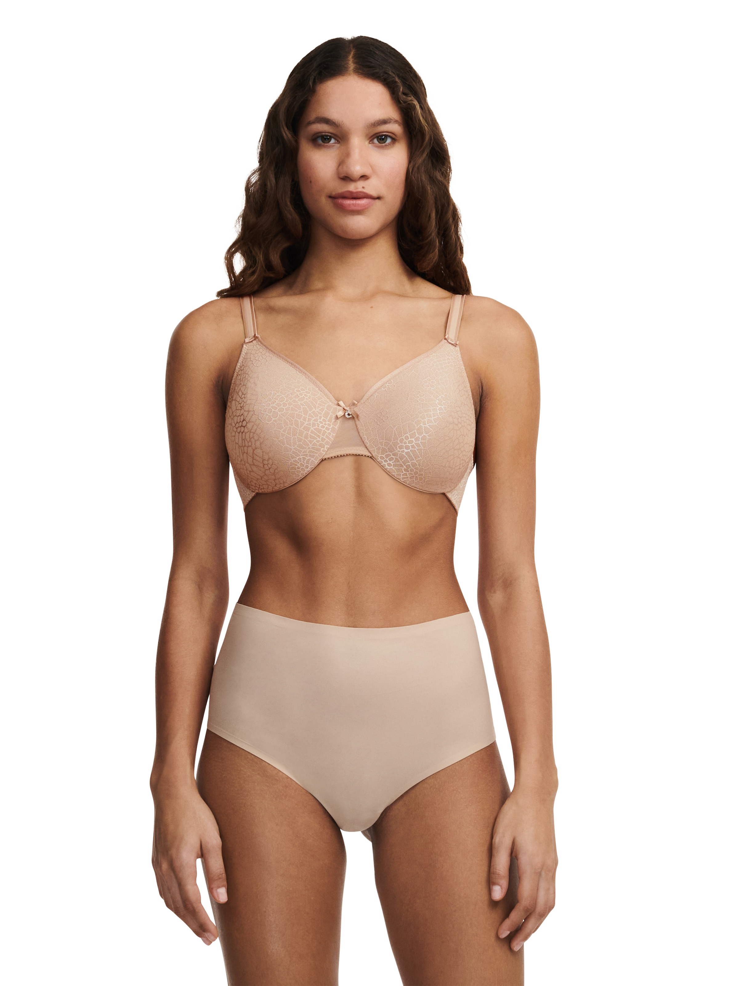 Chantelle Soutien-gorge à armatures »C MAGNIFIQUE« convient aux bonnets grands