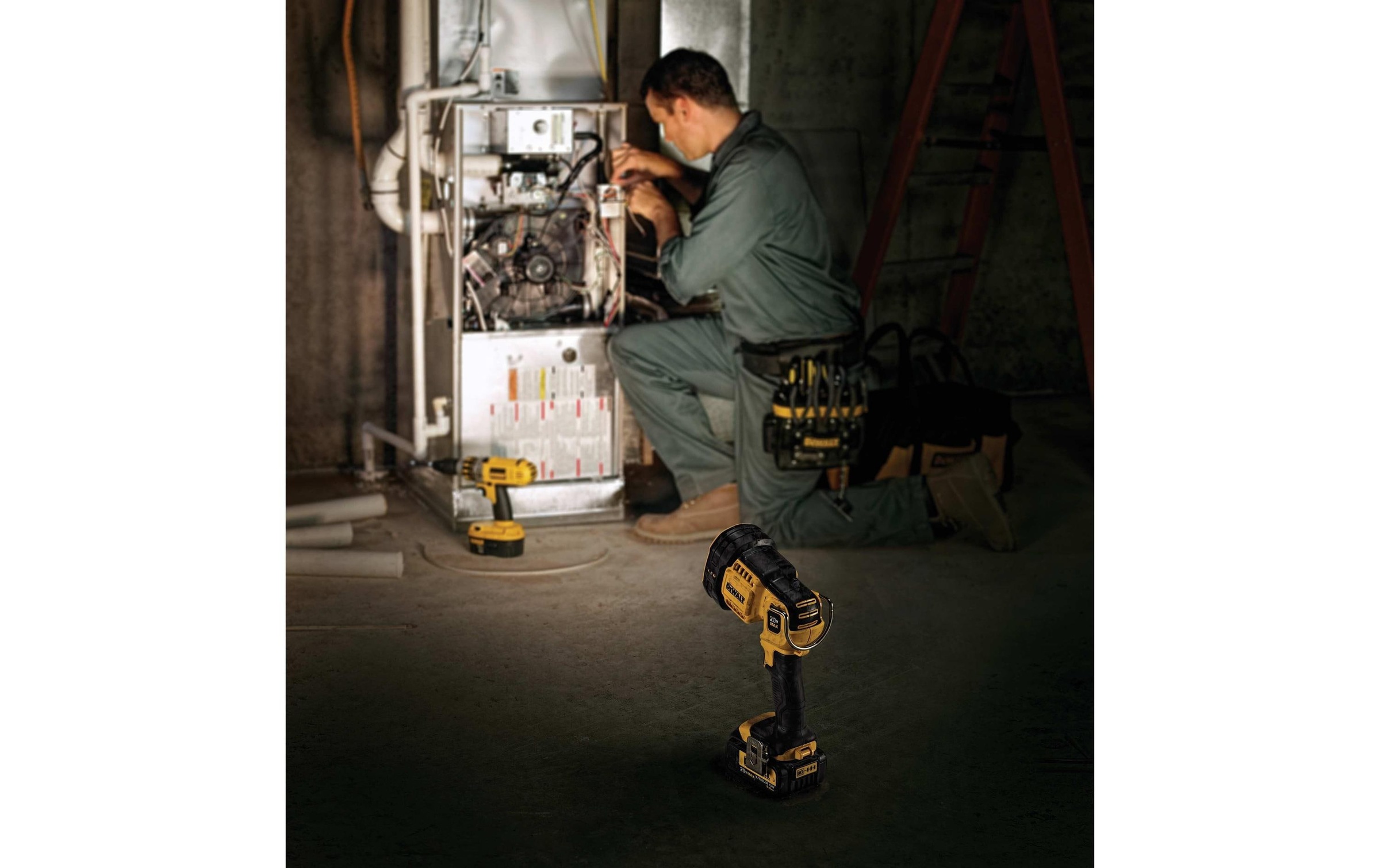 DeWalt Baustrahler »DCL043 18«