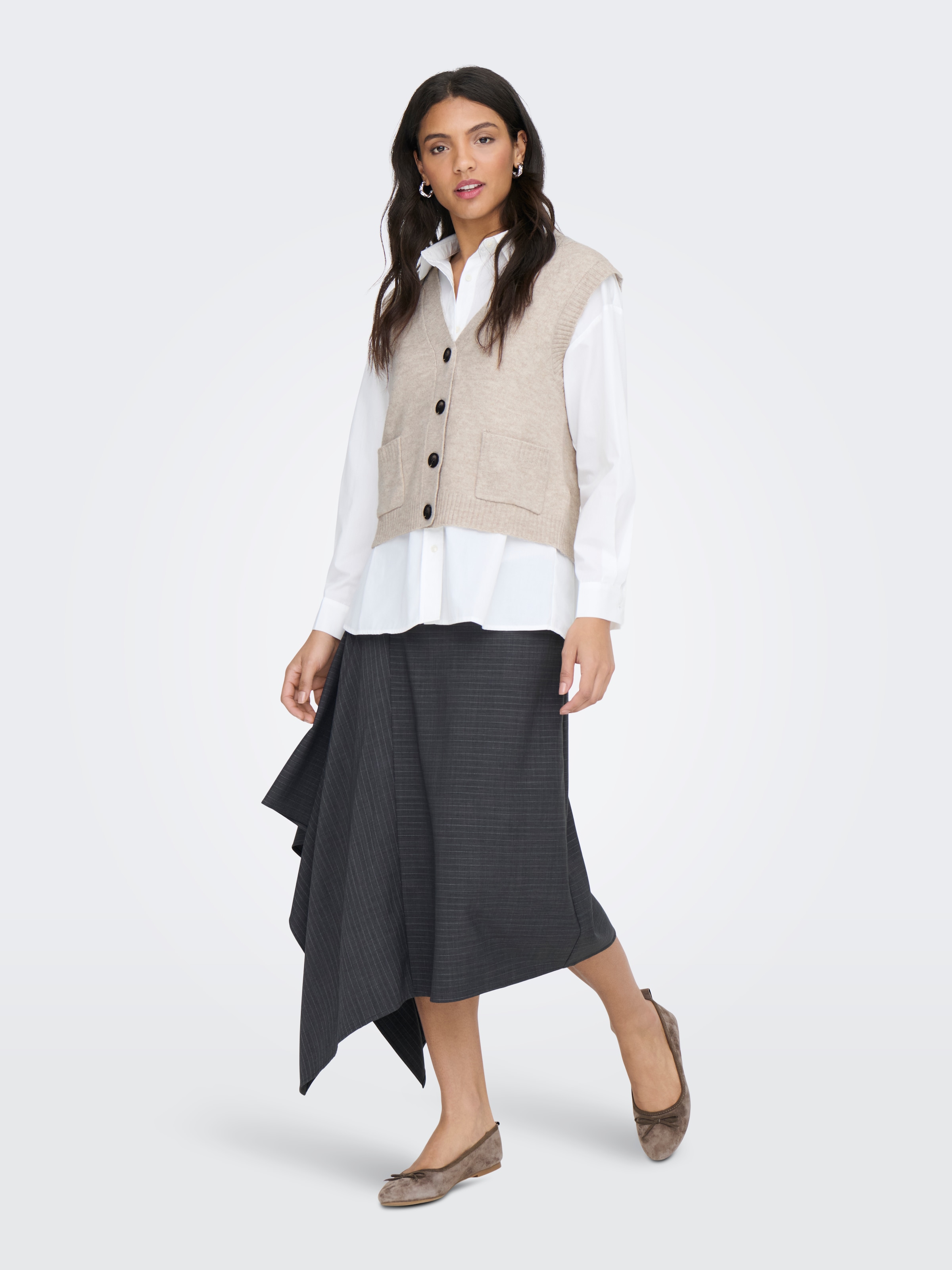 JDY Gilet tricoté »JDYSUPER S/L V-NECK VEST KNT NOOS« mélange de matériaux
