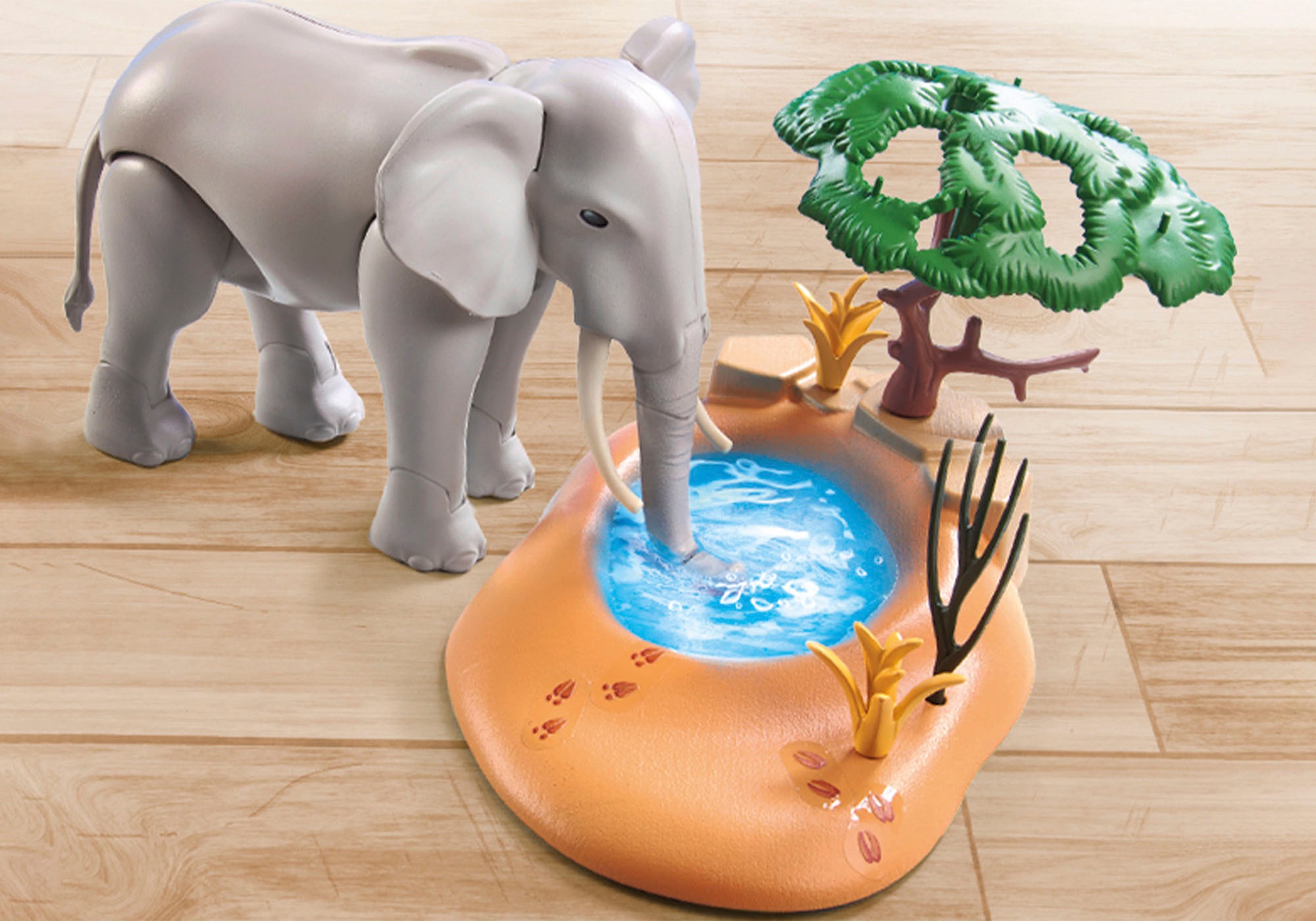 Playmobil® Konstruktions-Spielset »Spritztour zum Wasserloch (71294), Wiltopia«, (35 St.), teilweise aus recyceltem Material; Made in Europe