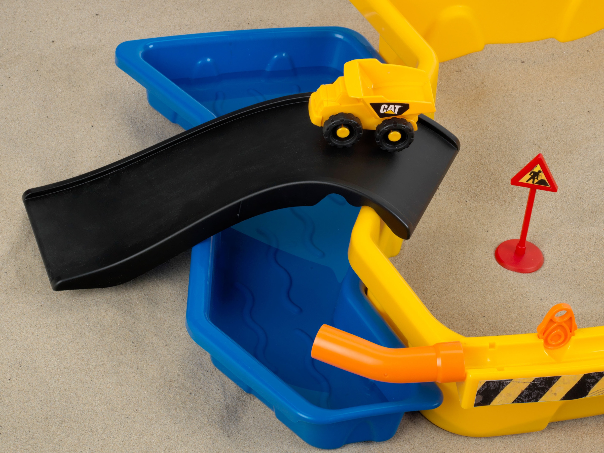 Klein Spielzeug-Radlader »Caterpilar CAT Sandbaustelle Mega«, (Set, 28 tlg.), mit 3 Cat® Fahrzeugen; Made in Germany