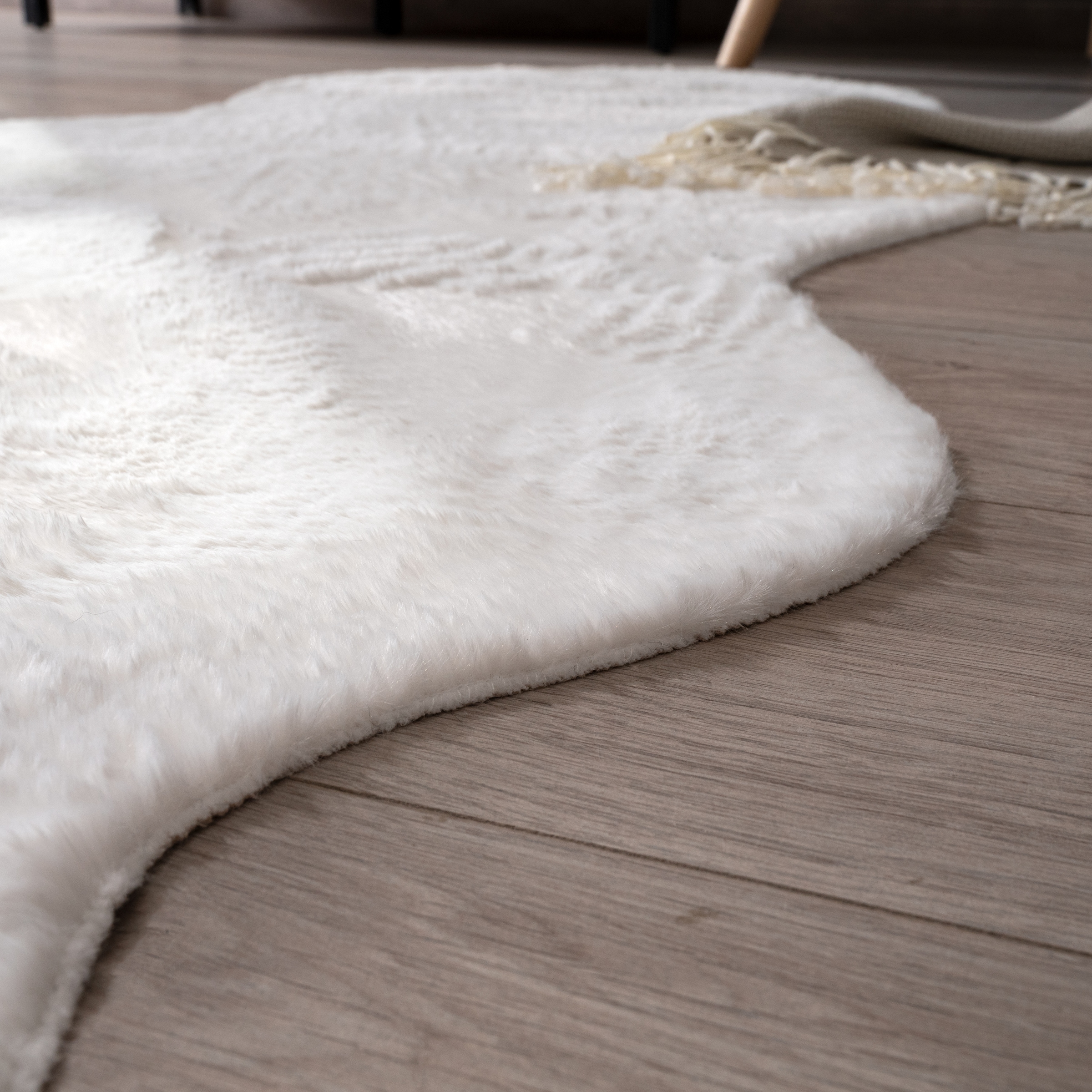 Paco Home Fellteppich »Pelt 640«, fellförmig, 16 mm Höhe, Kunstfell, Uni Farben, sehr weicher Flor