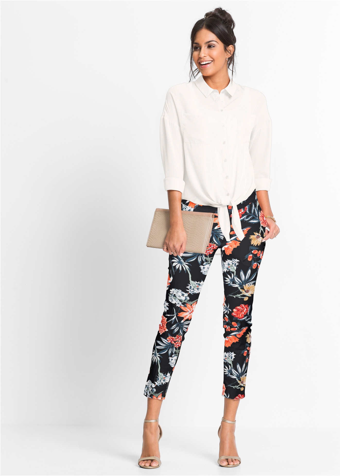 bonprix 7/8-Hose  aus Baumwolle mit Elasthan, Regular Fit, femininer Stil