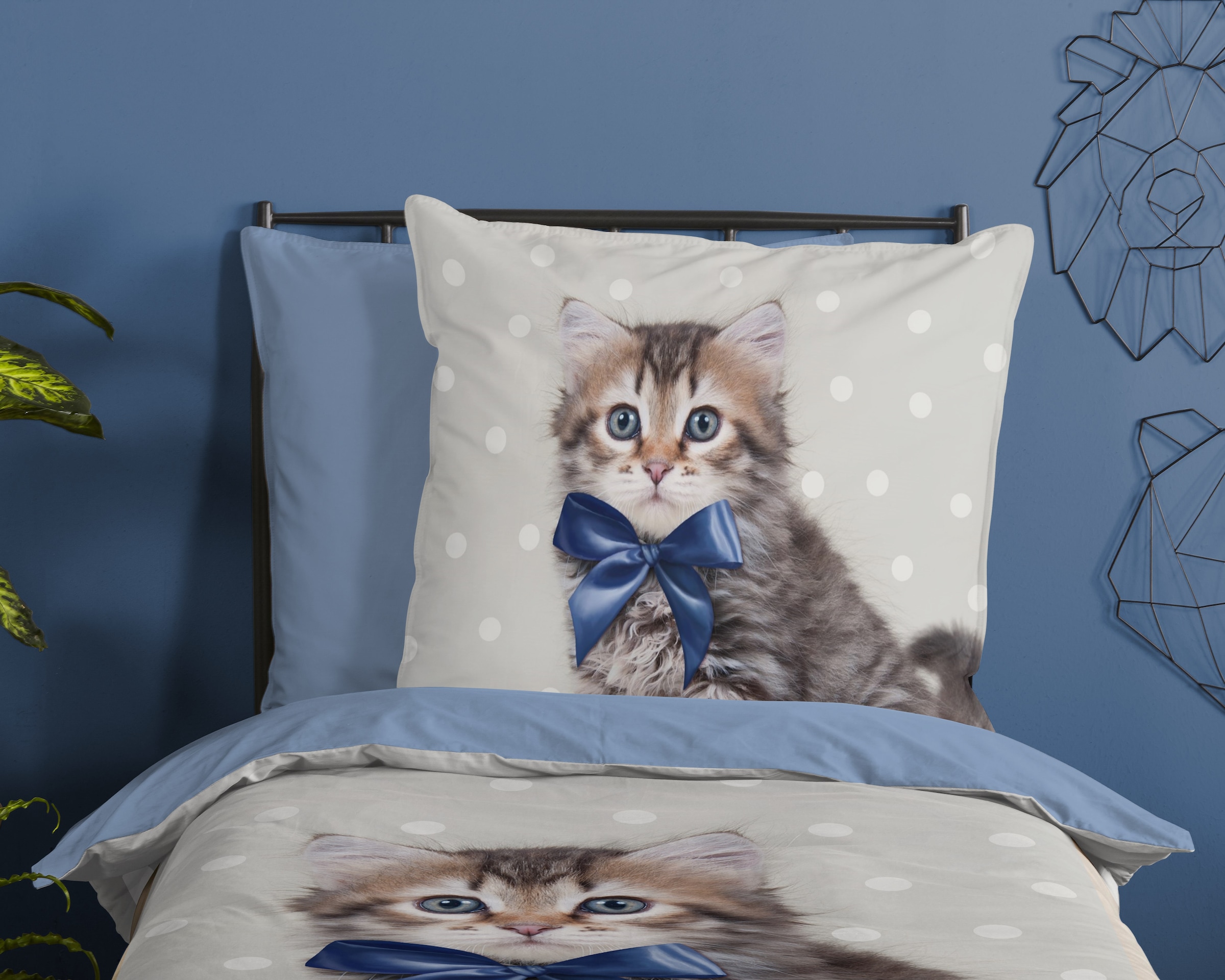 good morning Kinderbettwäsche »Mae«, 100% Baumwolle, 135x200, Reissverschluss, Wende, Kind, Katze, Blau Grau