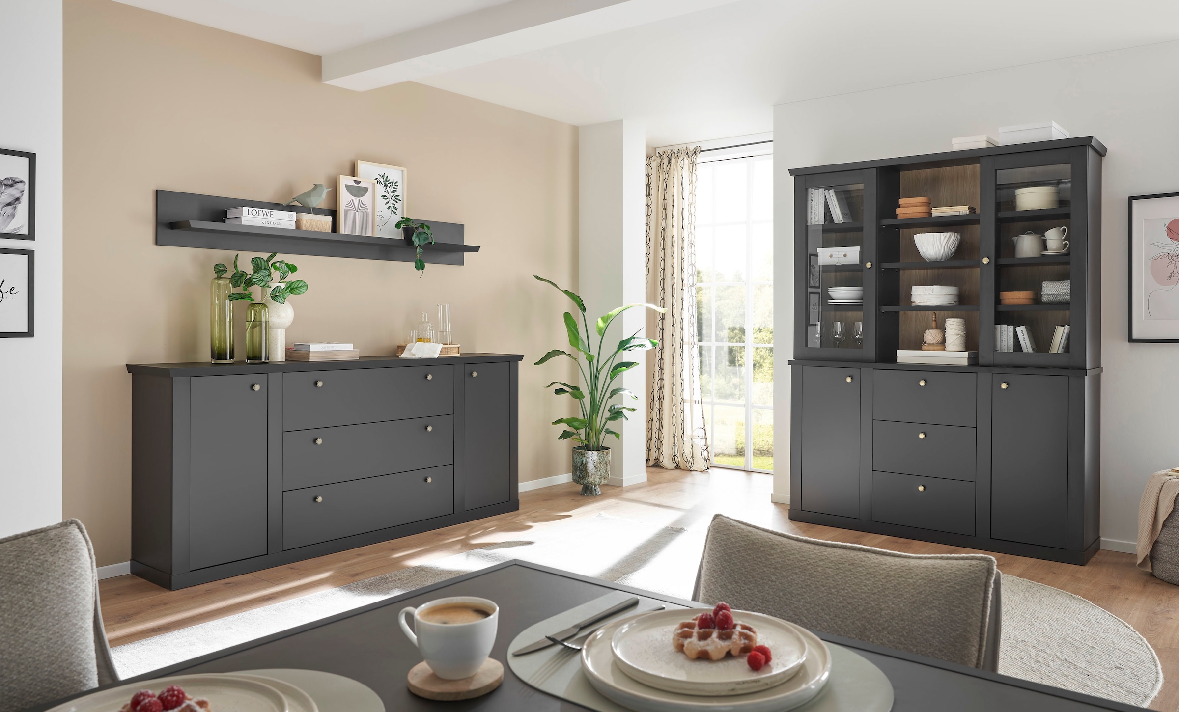 Home affaire Wandboard »Lincoln, Wandregal im Landhausstil, Wandhalter mit Ablagefläche« edles Design, in zwei Grössen verfügbar, vielseitig einsetzbar