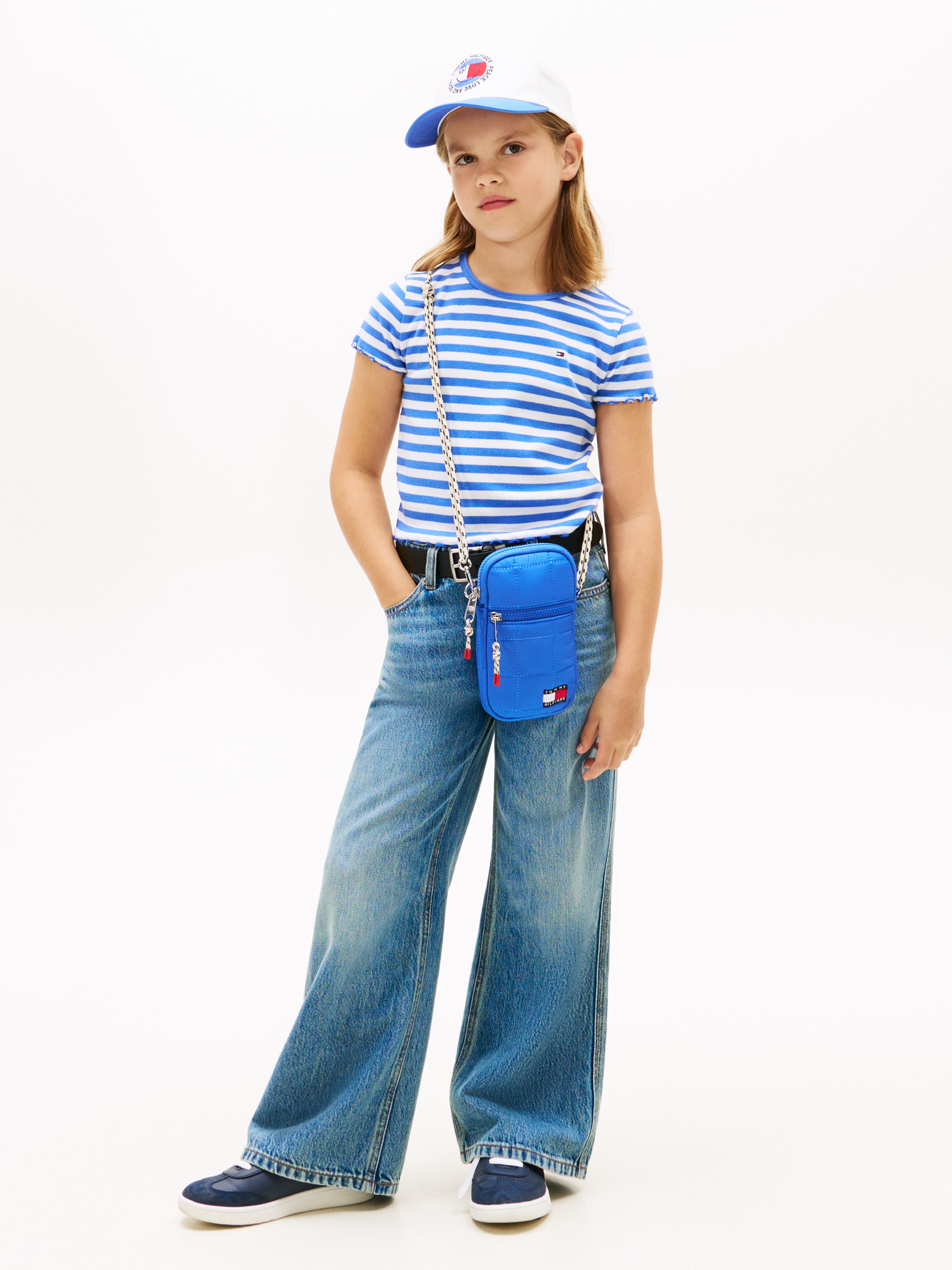 Tommy Hilfiger T-shirt »ESSENTIAL RIB TOP mit Babylock-Kanten und Stickerei« unifarben, casual, regular fit, Baumwollmix, Rundhals