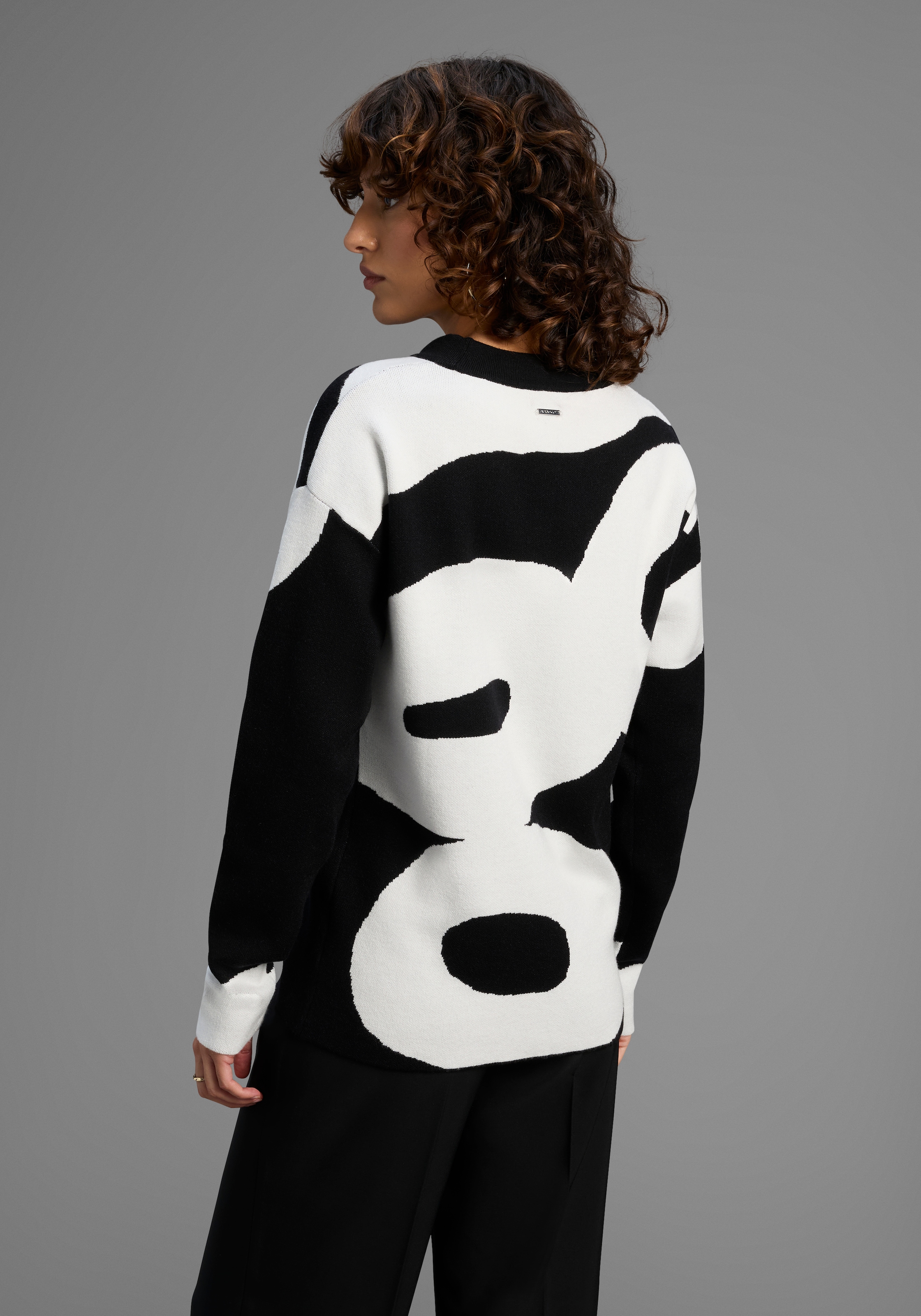 Laura Scott Pull jacquard kuscheliger Winterstrick mit Muster und Bindebändern - NEUE KOLLEKTION