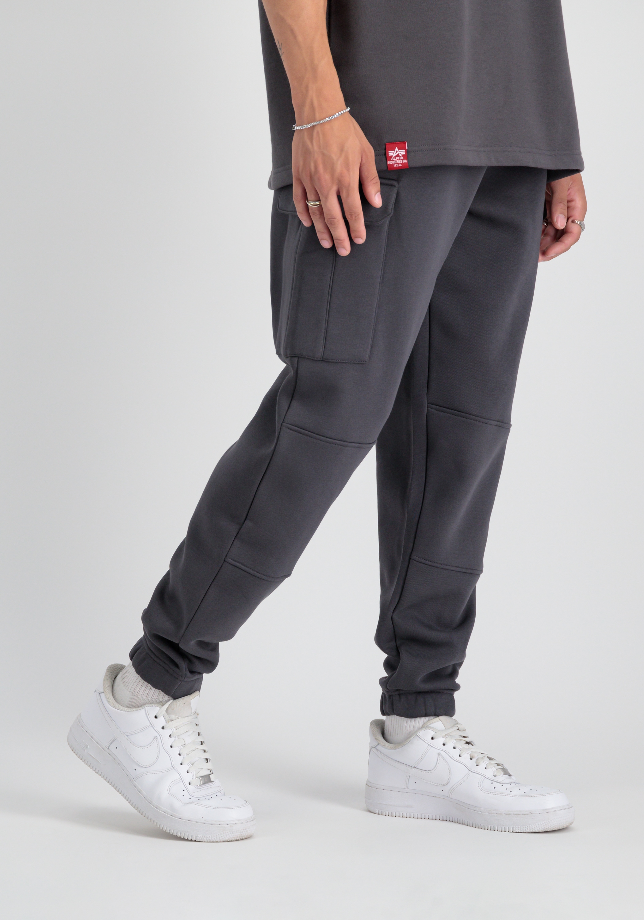 Alpha Industries Jogginghose »Alpha Industries Men - Jogger X-Fit Label Jogger«