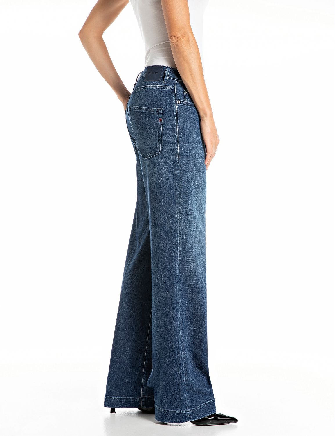 Replay Straight-Jeans »MELJA«, mit weitem Bein