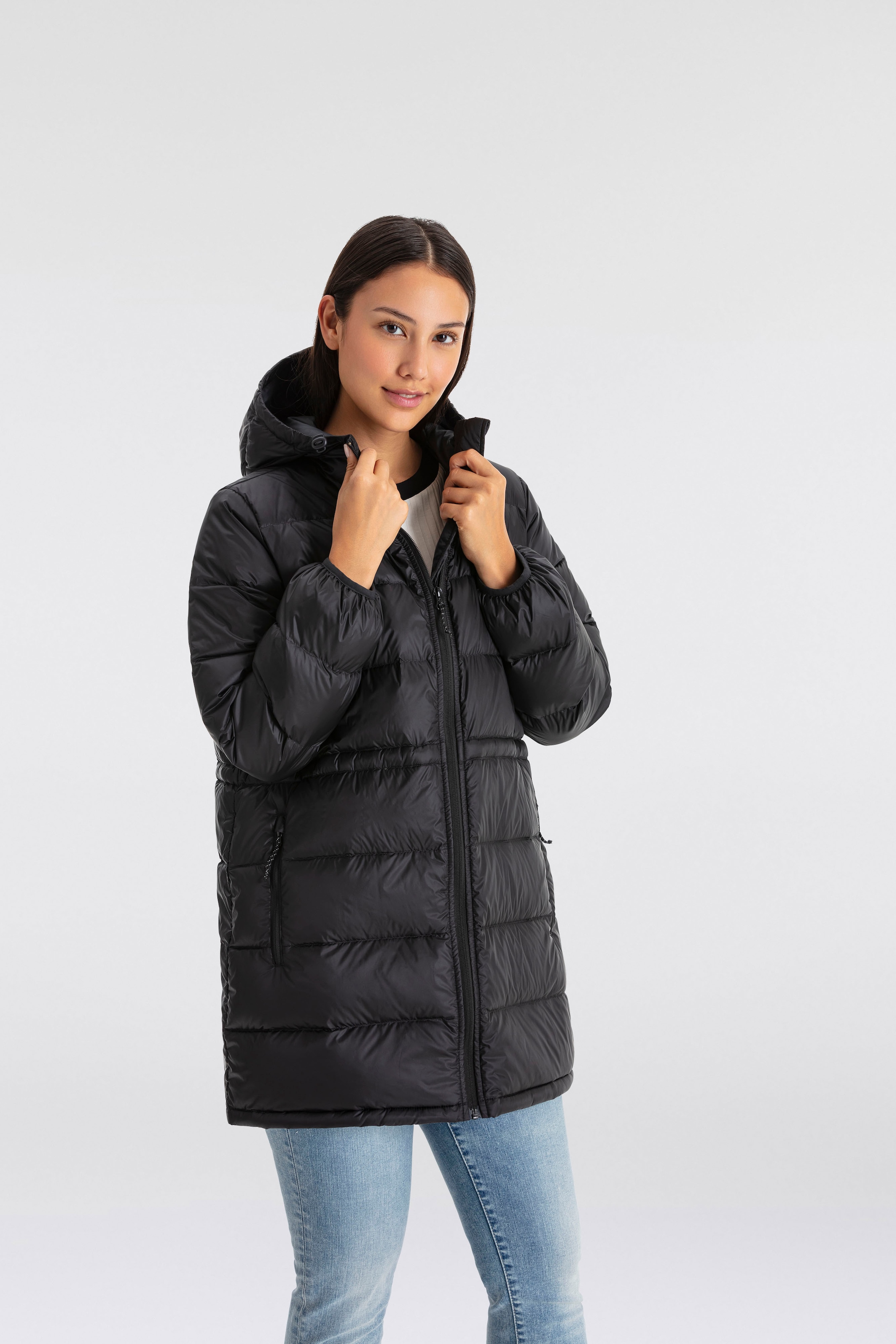 Image of Levis Steppjacke "POLLY MIDI PUFFER" mit Kapuze Winterjacke mit praktischen Taschen