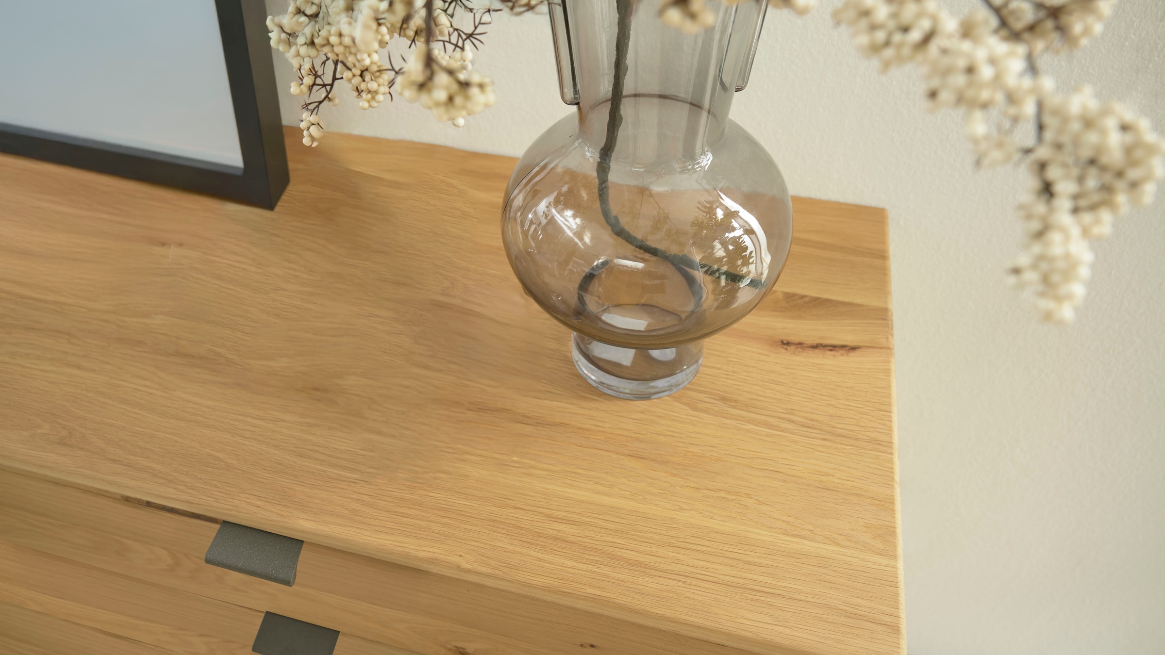 WIEMANN Schubkastenkommode »Cardiff Sideboard, Wäscheschrank, teilmassiv Bianco-Eiche, Schubladen« Glas- oder Massivholzfront, verschiedene Breiten, MADE IN GERMANY,  Schubkästen inklusive Selbsteinzug und Dämpfung