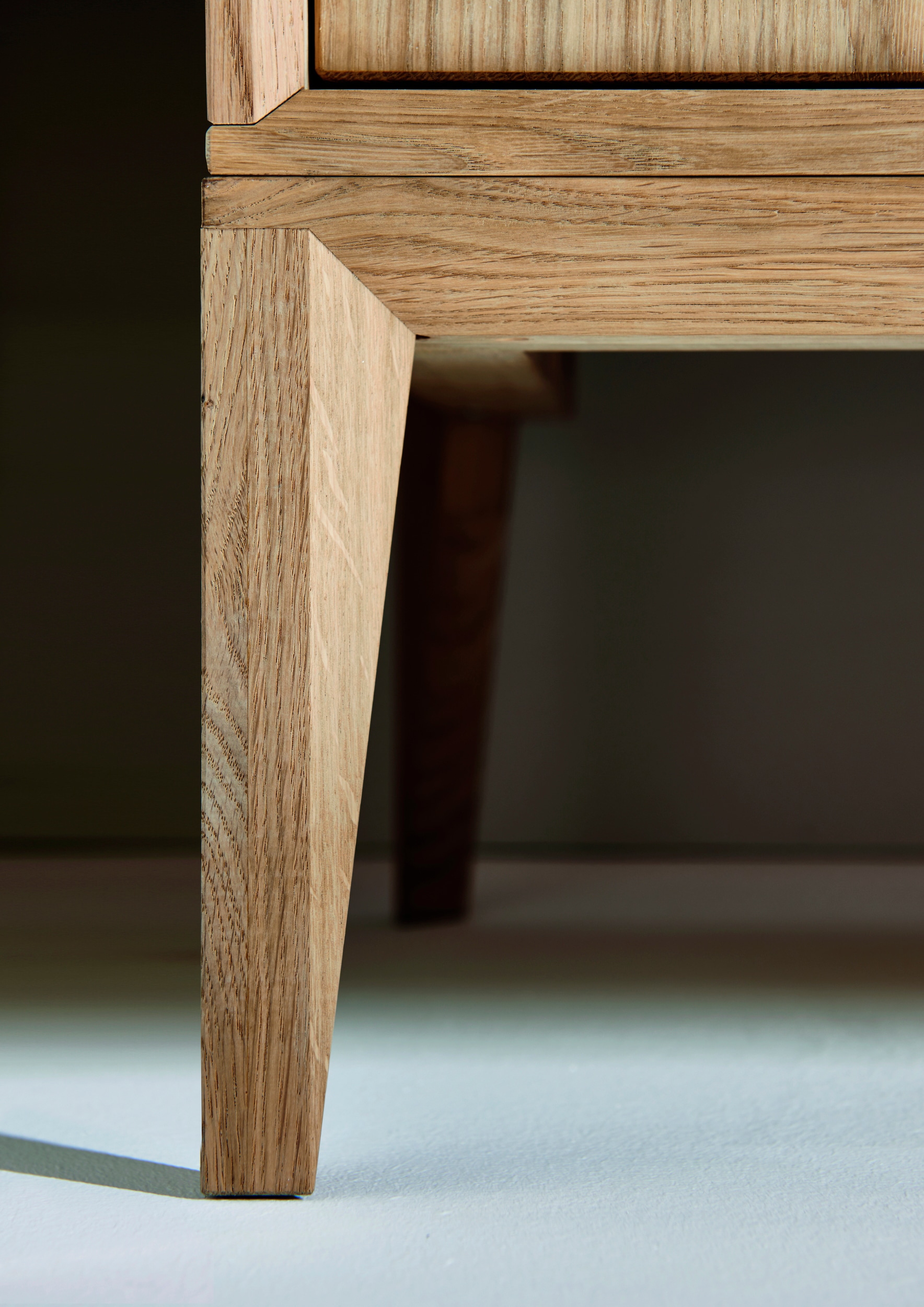 Home affaire Vitrine »Koda« inklusive Beleuchtung, verstellbare Glasböden