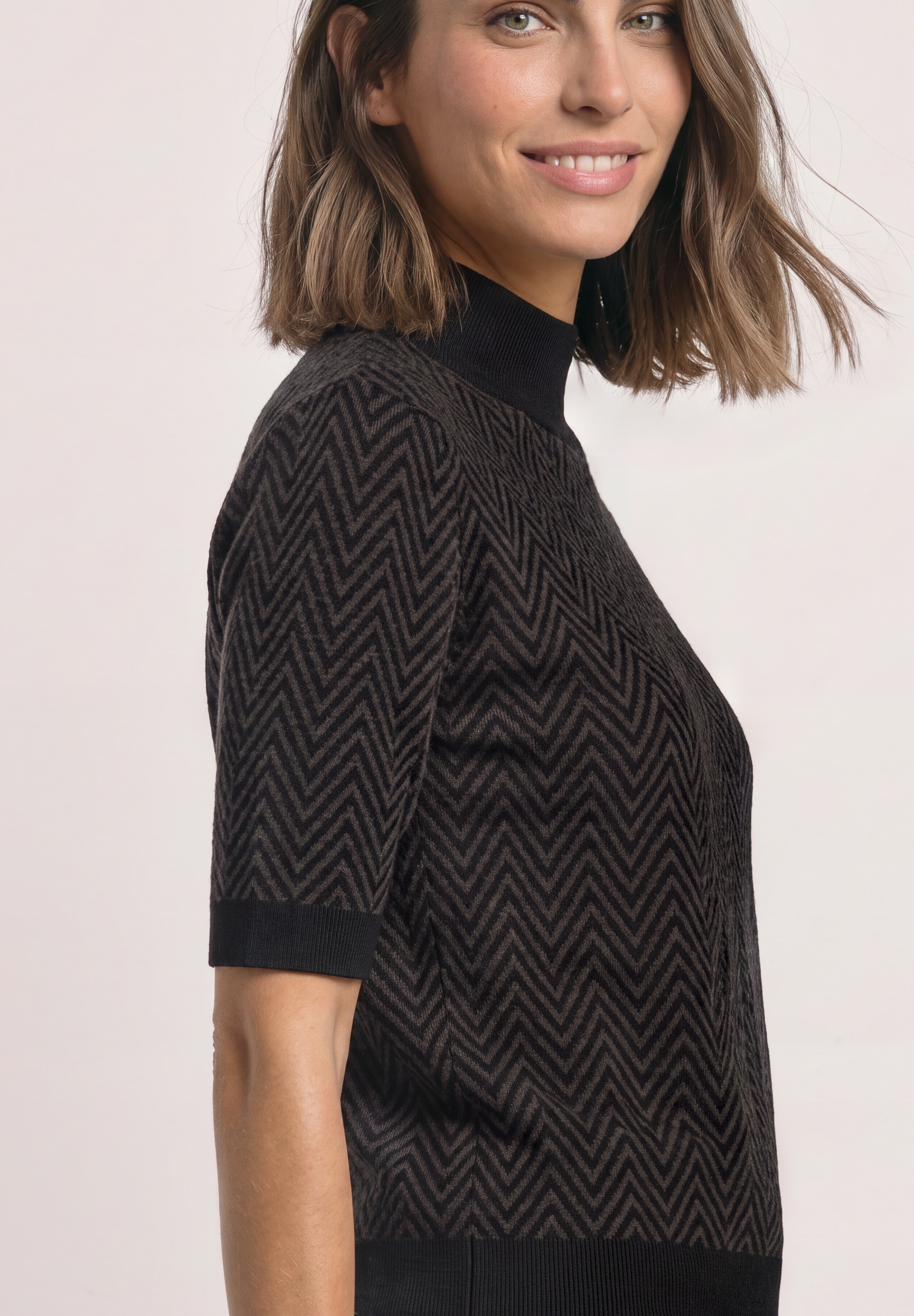 Image of STREET ONE Jacquardpullover Kurzarm Jacquard Pullover mit Turtle Neck
