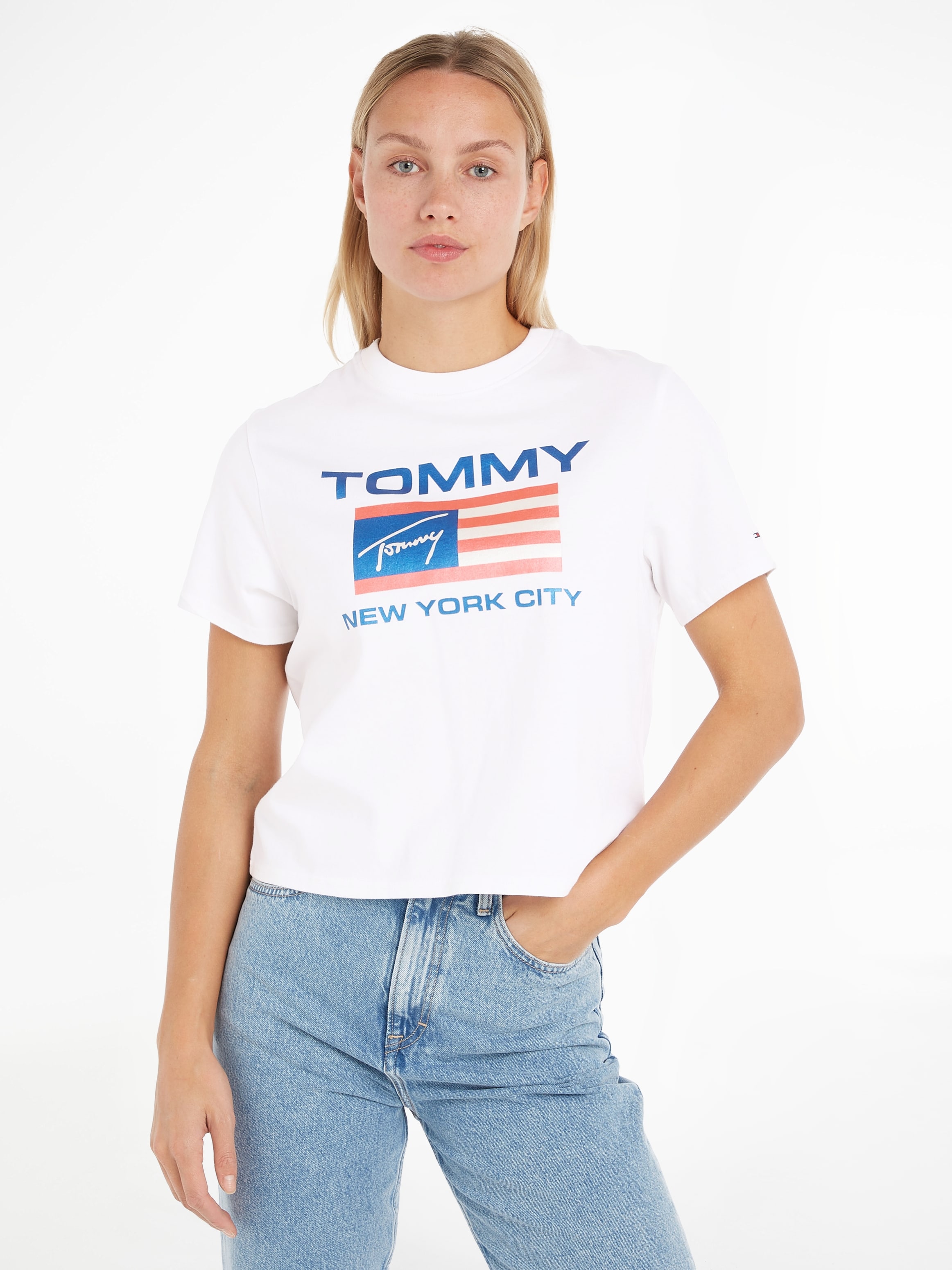 Tommy Jeans T-Shirt »TJW CLS MODERN PREP FLAG TEE«, mit Labeldruck auf der Brust-Tommy Jeans 1