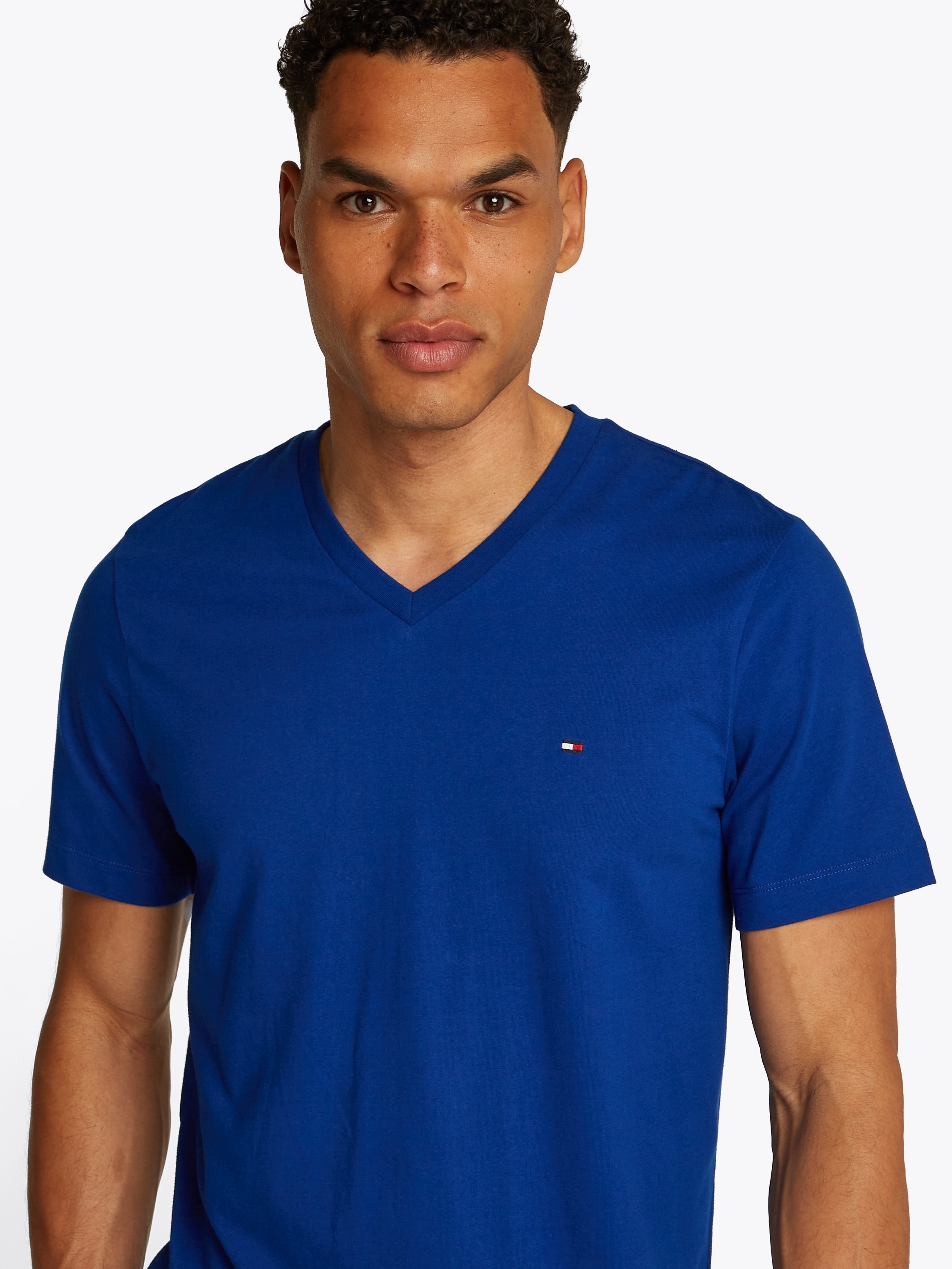 Tommy Hilfiger V-Shirt »ESSENTIAL V-NECK TEE«