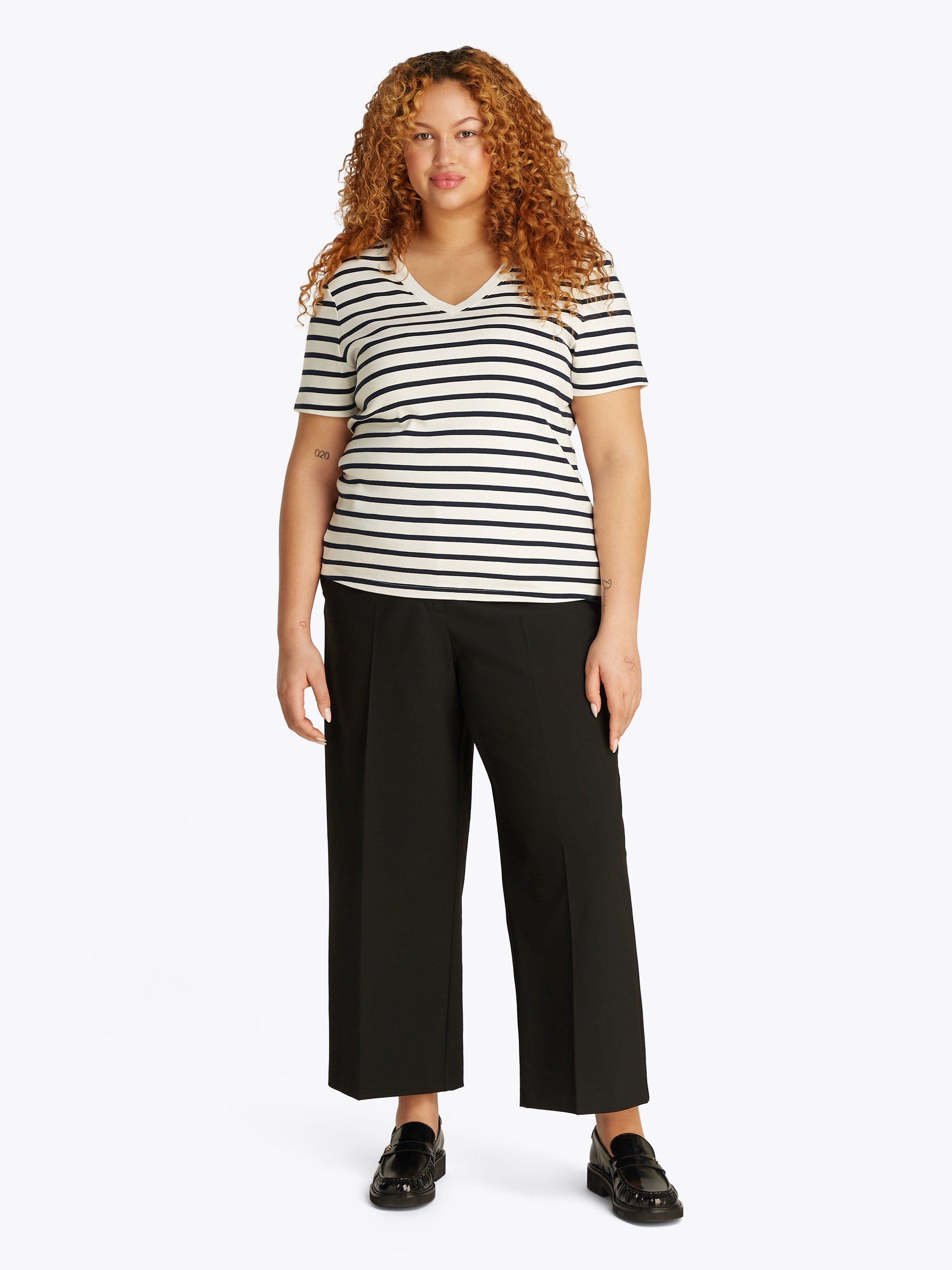 Tommy Hilfiger Curve Culotte »CRV LW BI-STRETCH WIDE CROP PNT«, in Grossen Grössen, cropped, Logostickerei