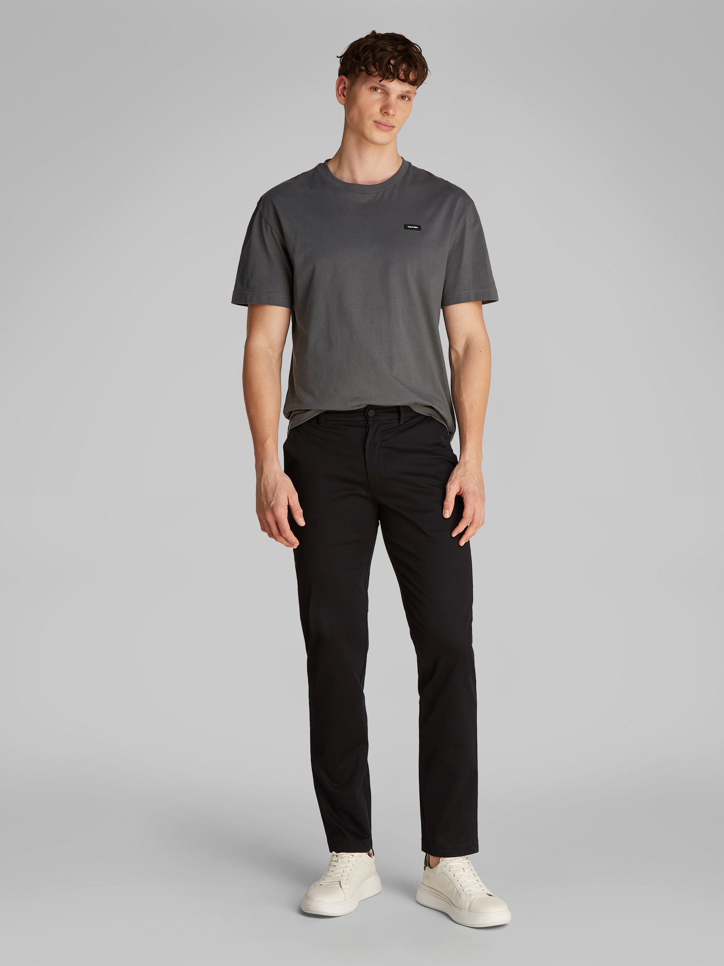 Calvin Klein Chinohose »SATEEN STRETCH SLIM CHINO«, mit Logopatch
