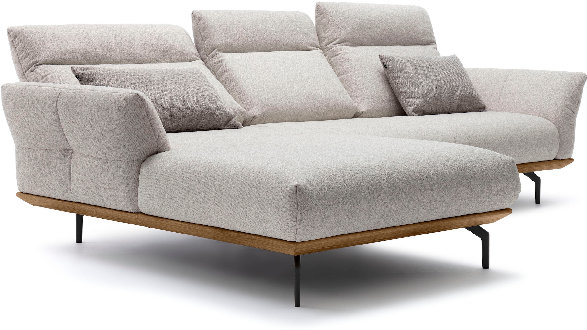 Creation BY ROLF BENZ Canapé d'angle »CR.460 Designsofa, verstellbare Rückenlehne, hochwertig & bequem« socle en noyer, pieds d'angle en gris ombre, largeur 298 cm