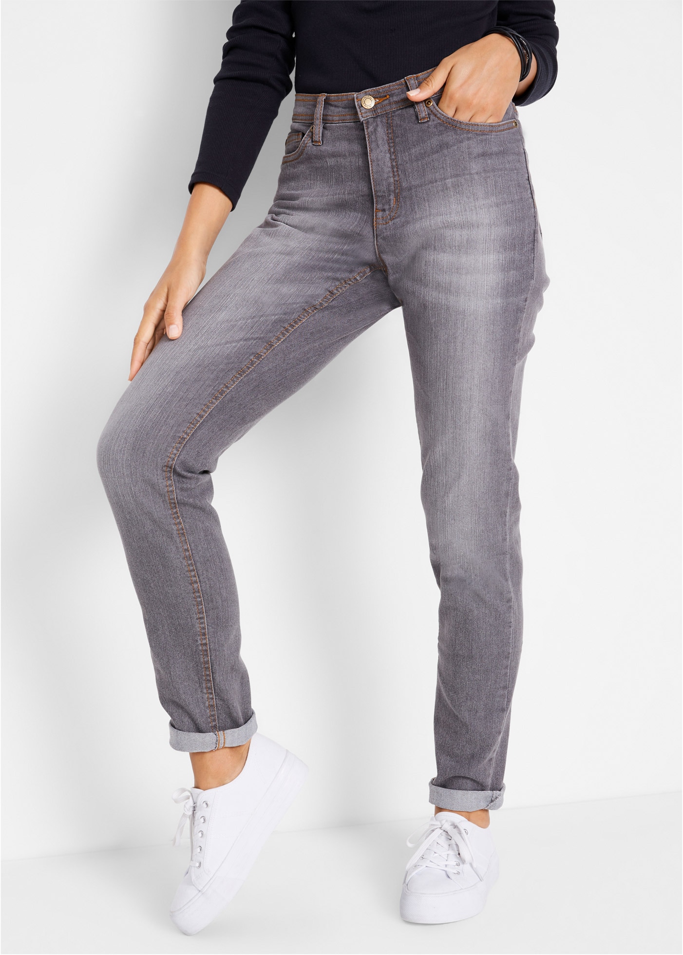 bonprix Mom-Jeans Regular Fit, mit Eingrifftaschen, Gesässtaschen und Coinpocket