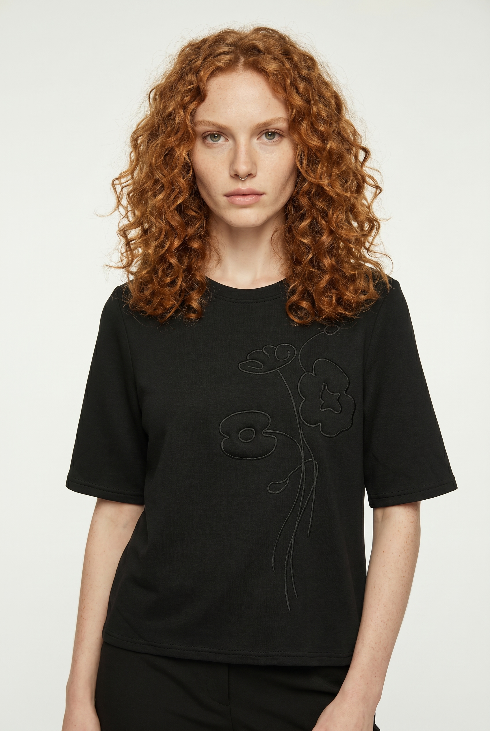 Image of Vero Moda Kurzarmshirt "VMHALI SS EMBROIDERY TOP JRS" Viskosemischung