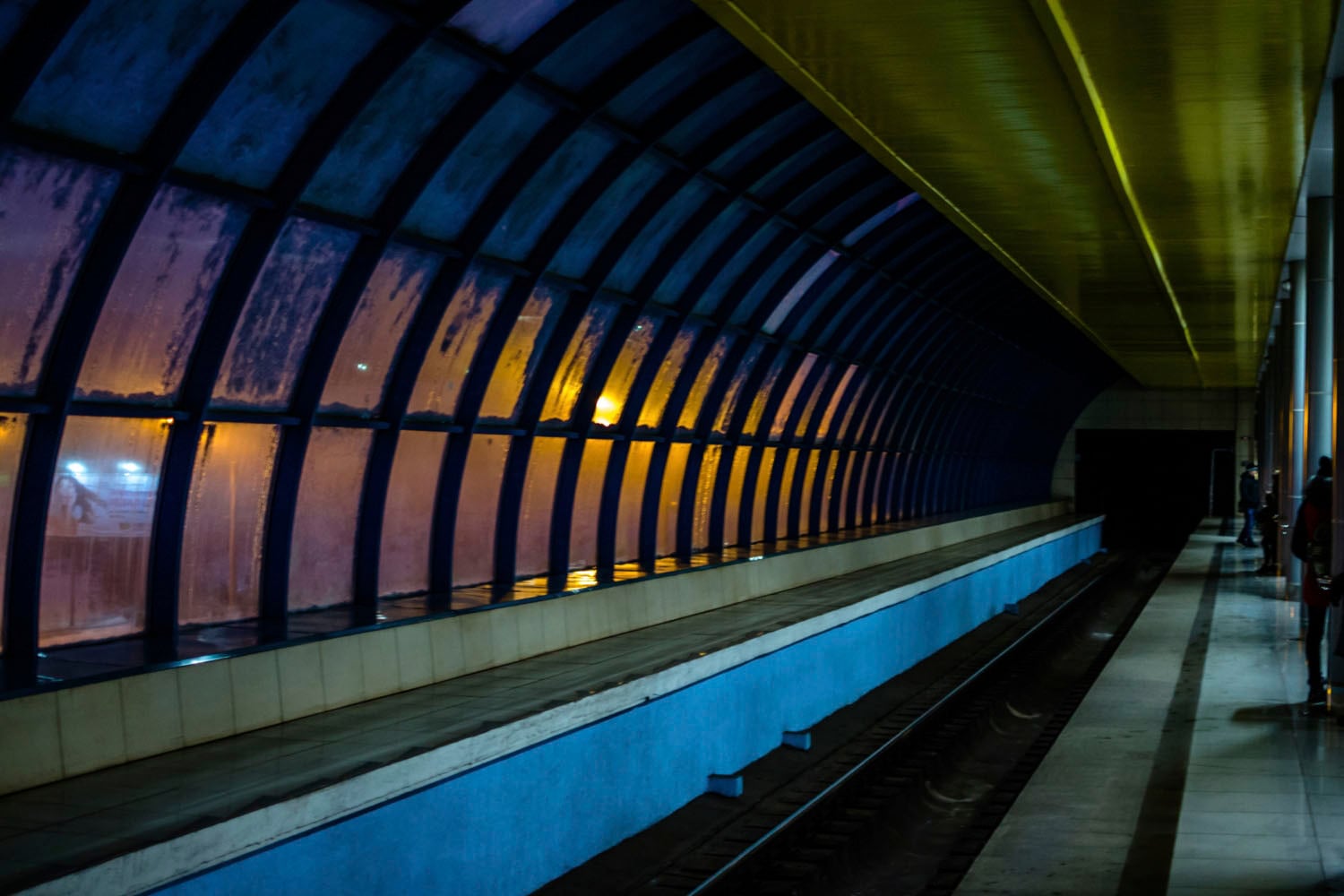 Image of queence Acrylglasbild "Bahngleis" Kunst Zugbilder Züge Fine Art-Print in Galeriequalität