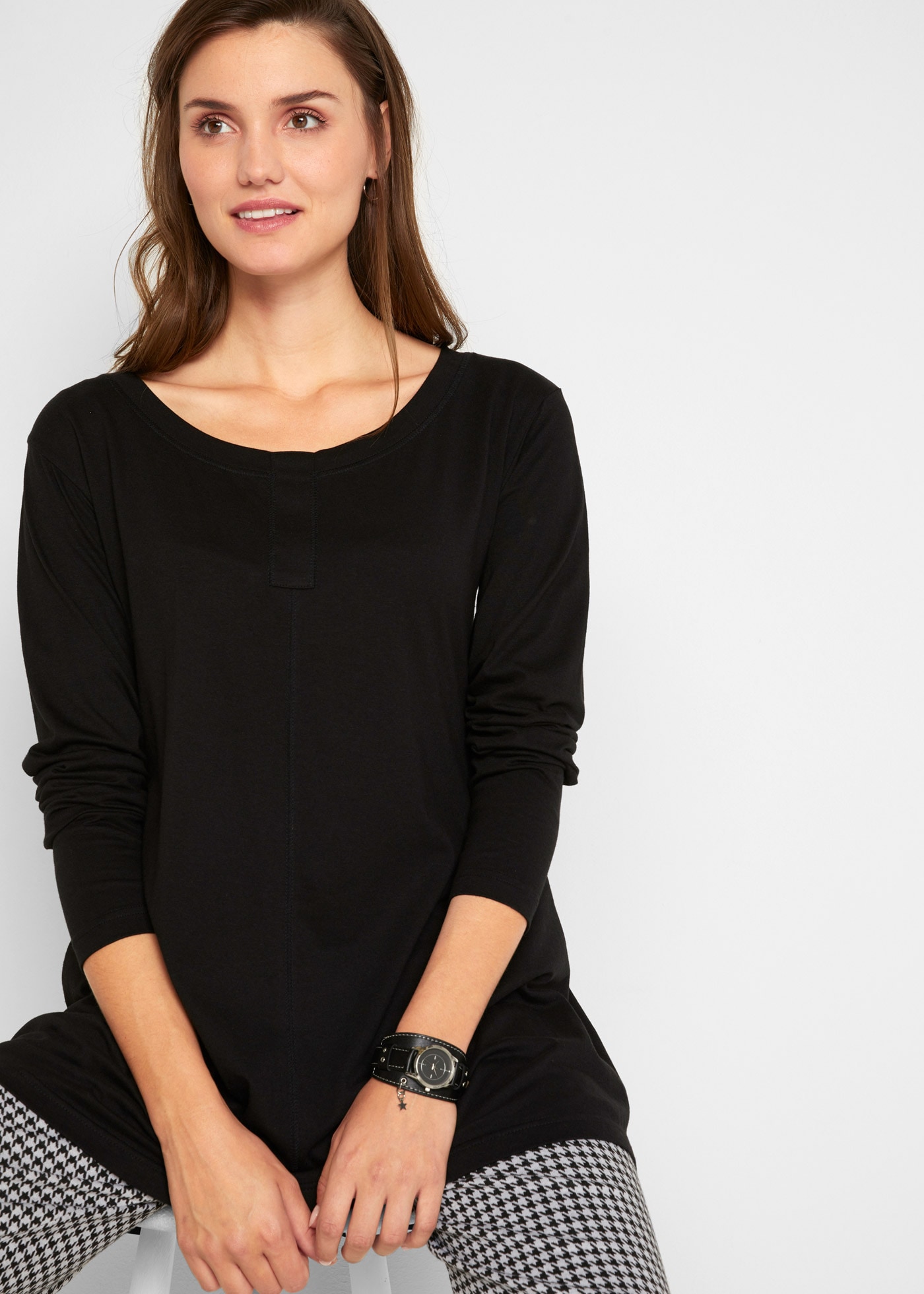 Image of bonprix Langarmshirt "Langarmshirt aus Baumwoll-Viskose-Mix" ausgestellte Passform, Langarm, für vielseitige Anlässe