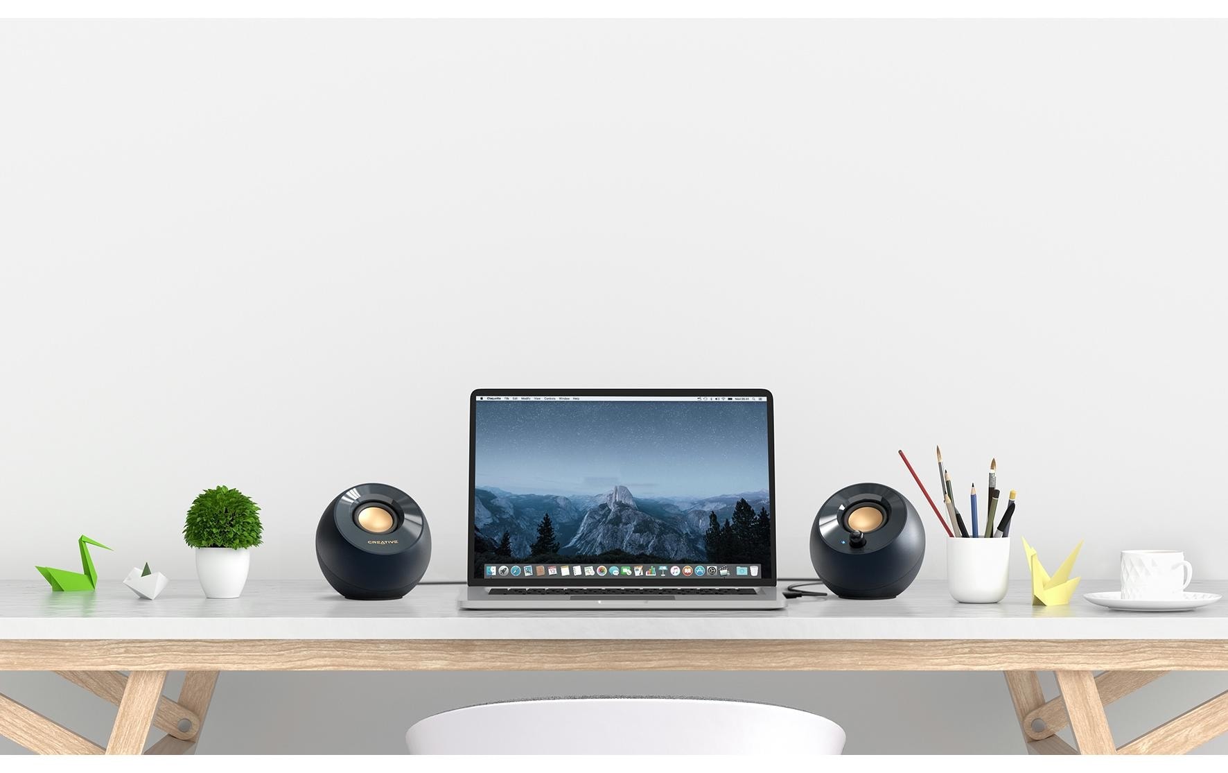 Creative Haut-parleurs pour PC »Pebble V2« 2.0 ( réglage du volume 8 W) USB-C