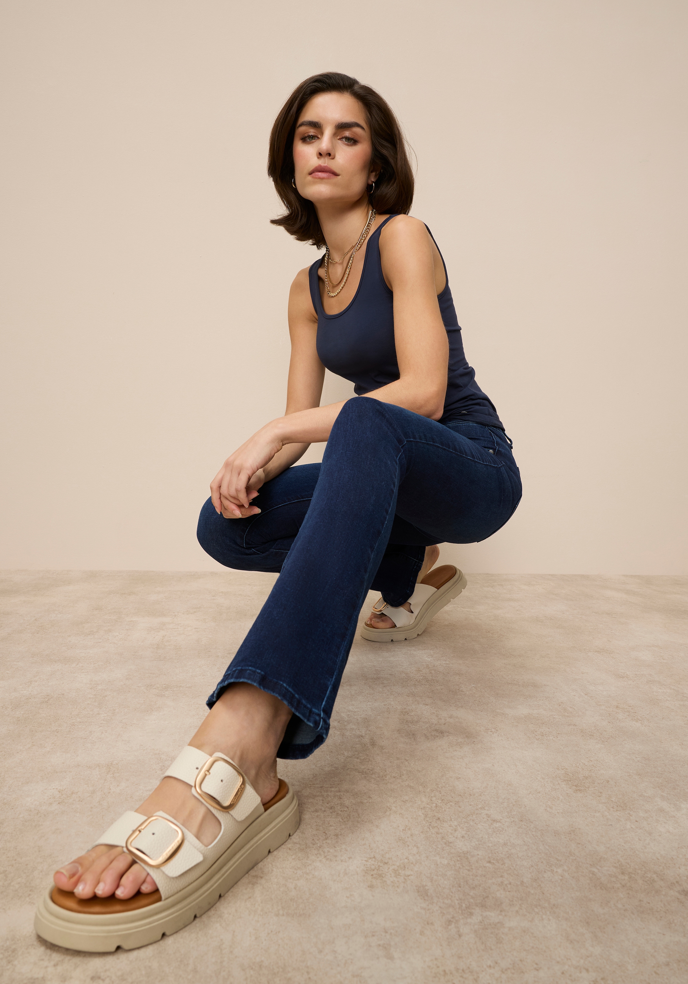 Tamaris Débardeur 2er-Pack,  figurbetonte Passform, unifarben, hüftbedeckende Länge