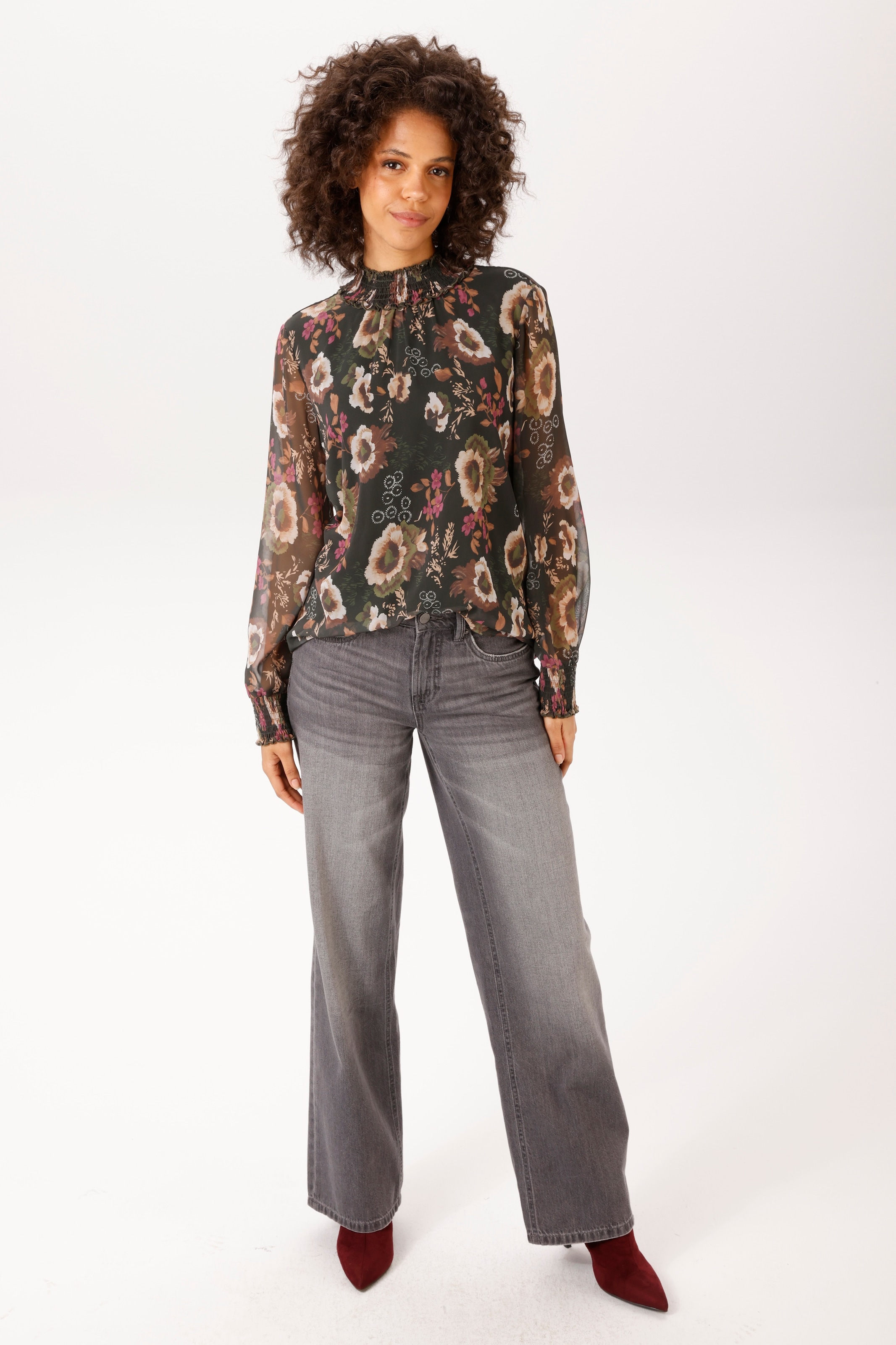 Aniston CASUAL Blouse à enfiler avec imprimé floral fantaisiste - NOUVELLE COLLECTION