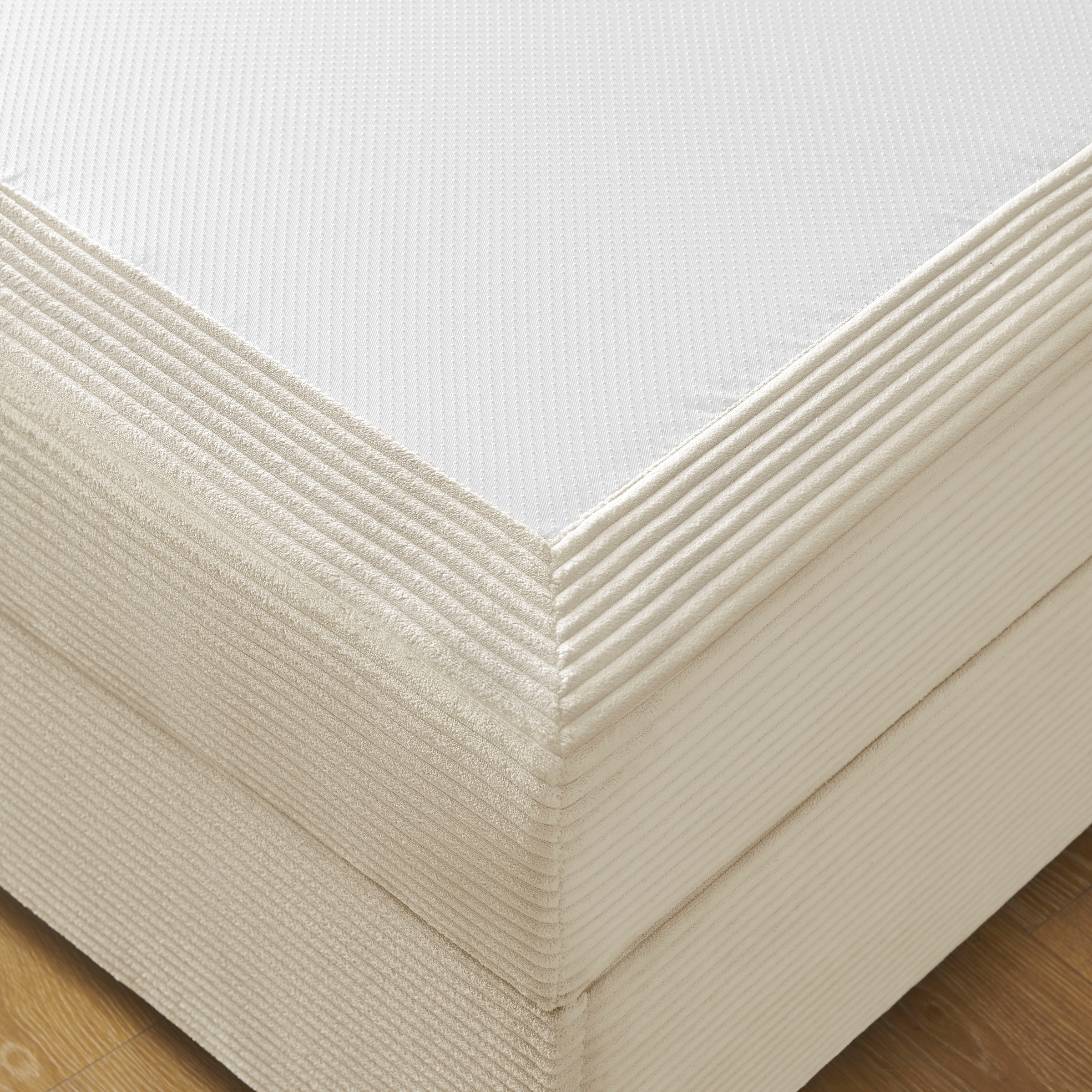 GOODproduct Boxbett »Eliaas inkl. Bettkasten und Topper, Liegefläche 180x200cm« erhältlich in hochwertigem Cord-Stoff, inkl. Aufbauvideo