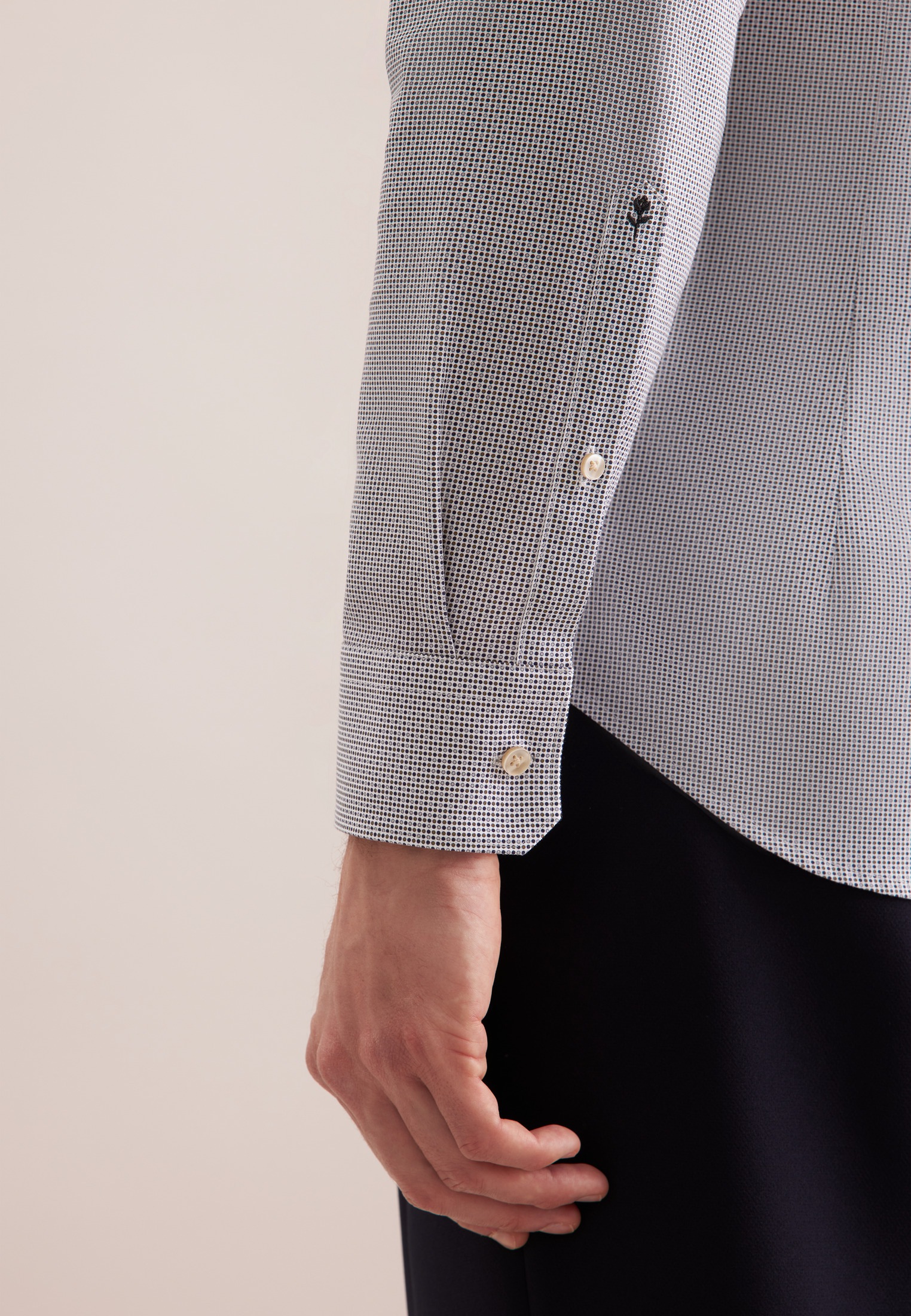 seidensticker Businesshemd »Schwarze Rose« Shaped 1/1 Kentkragen Druck