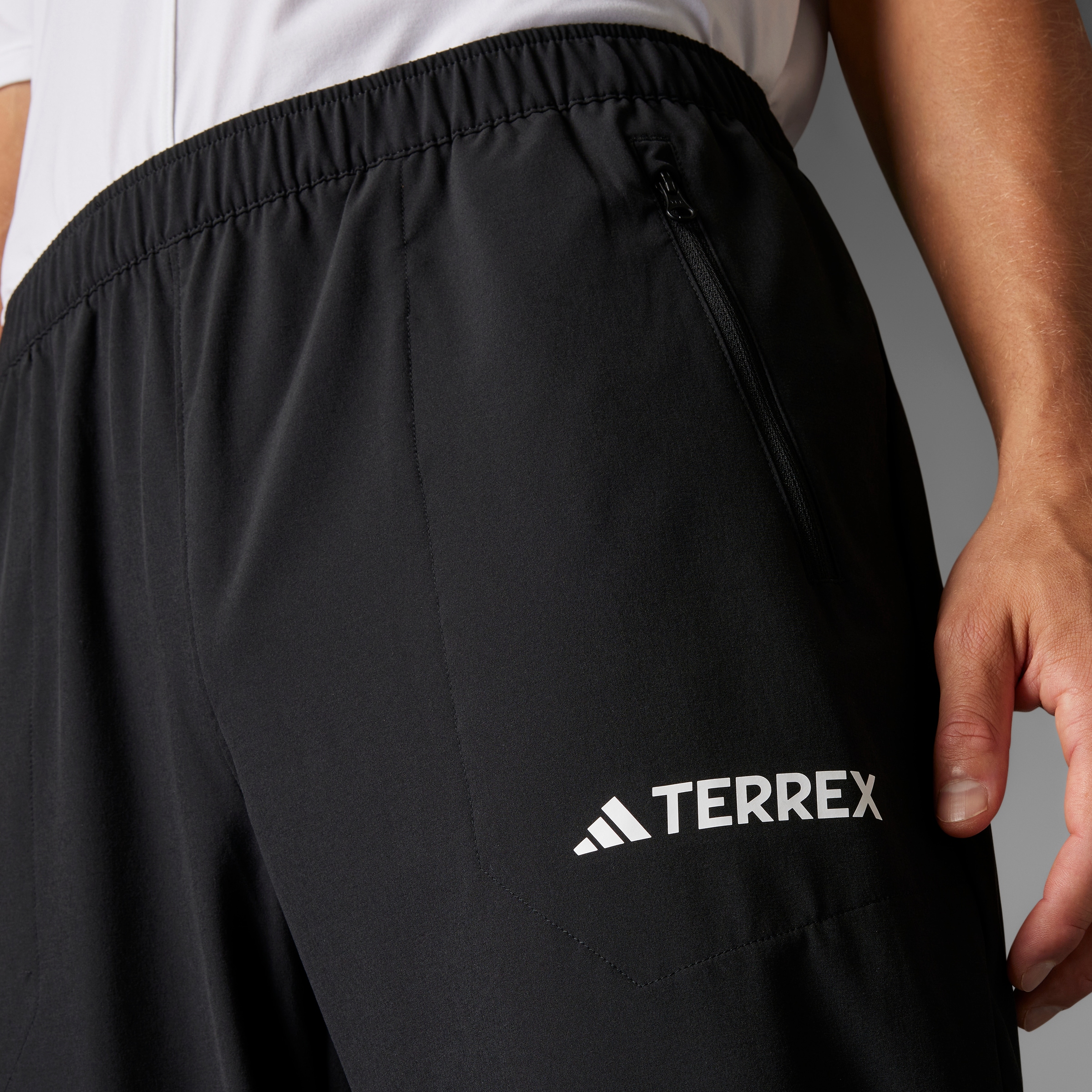 adidas TERREX Outdoorhose »MT ESS PANTS«, (1 tlg.)