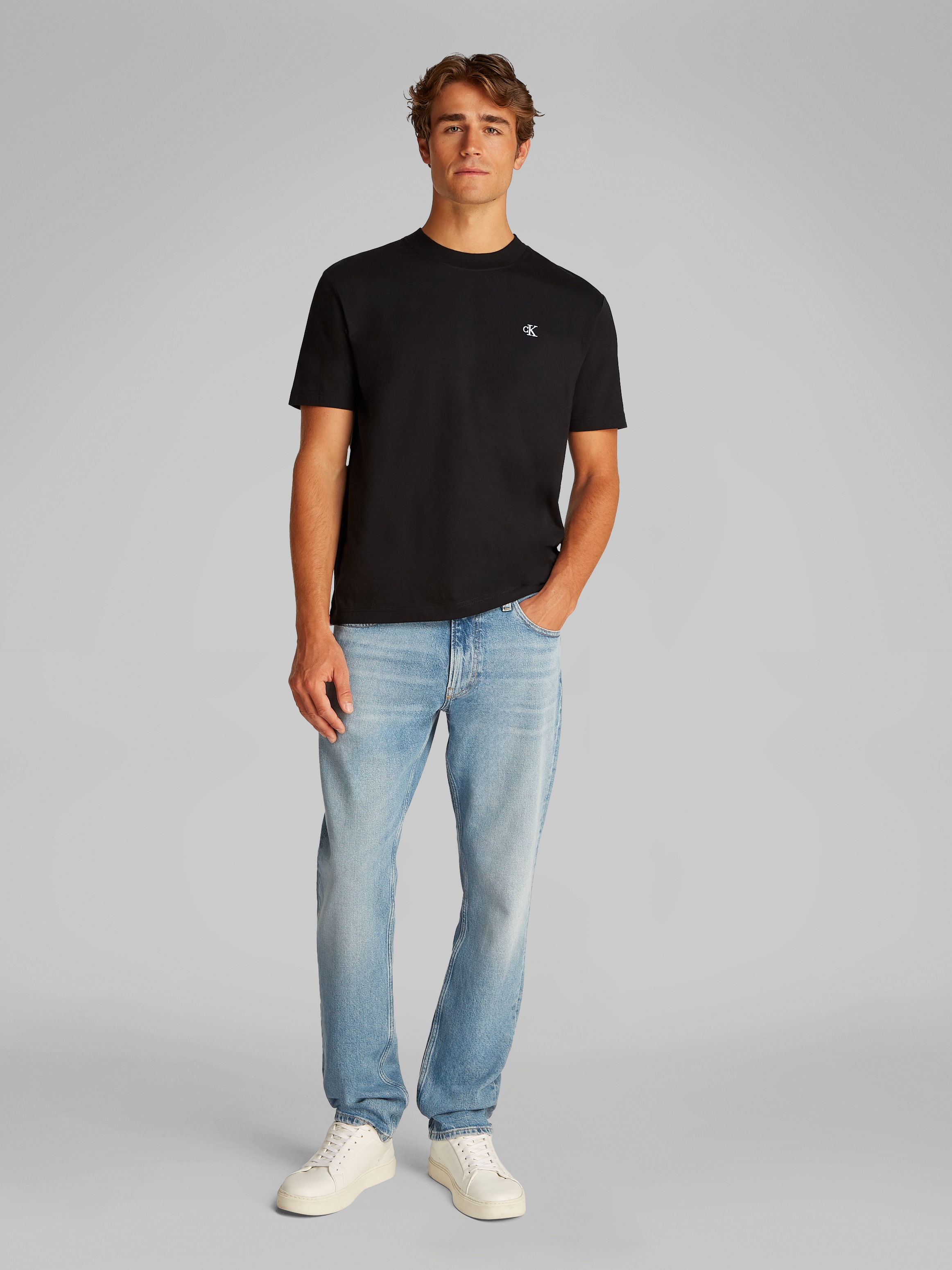 Calvin Klein Jeans T-Shirt »SERIF FONT GRAPHIC TEE«, mit grossem Logo am Rücken