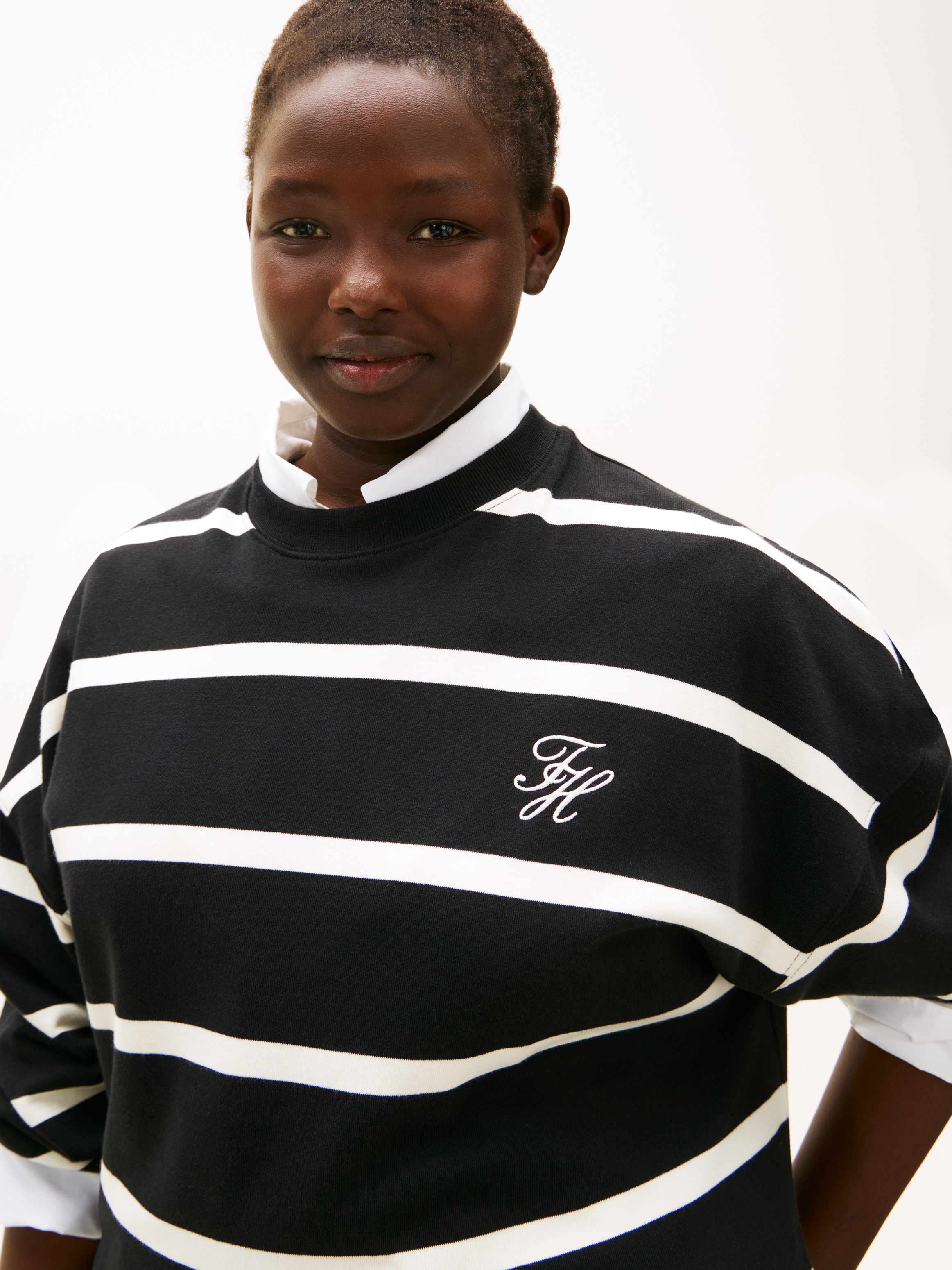 Tommy Hilfiger Curve Sweatshirt »CRV TH SCRIPT MDRN TERRY SWTSHRT«, in grossen Grössen
